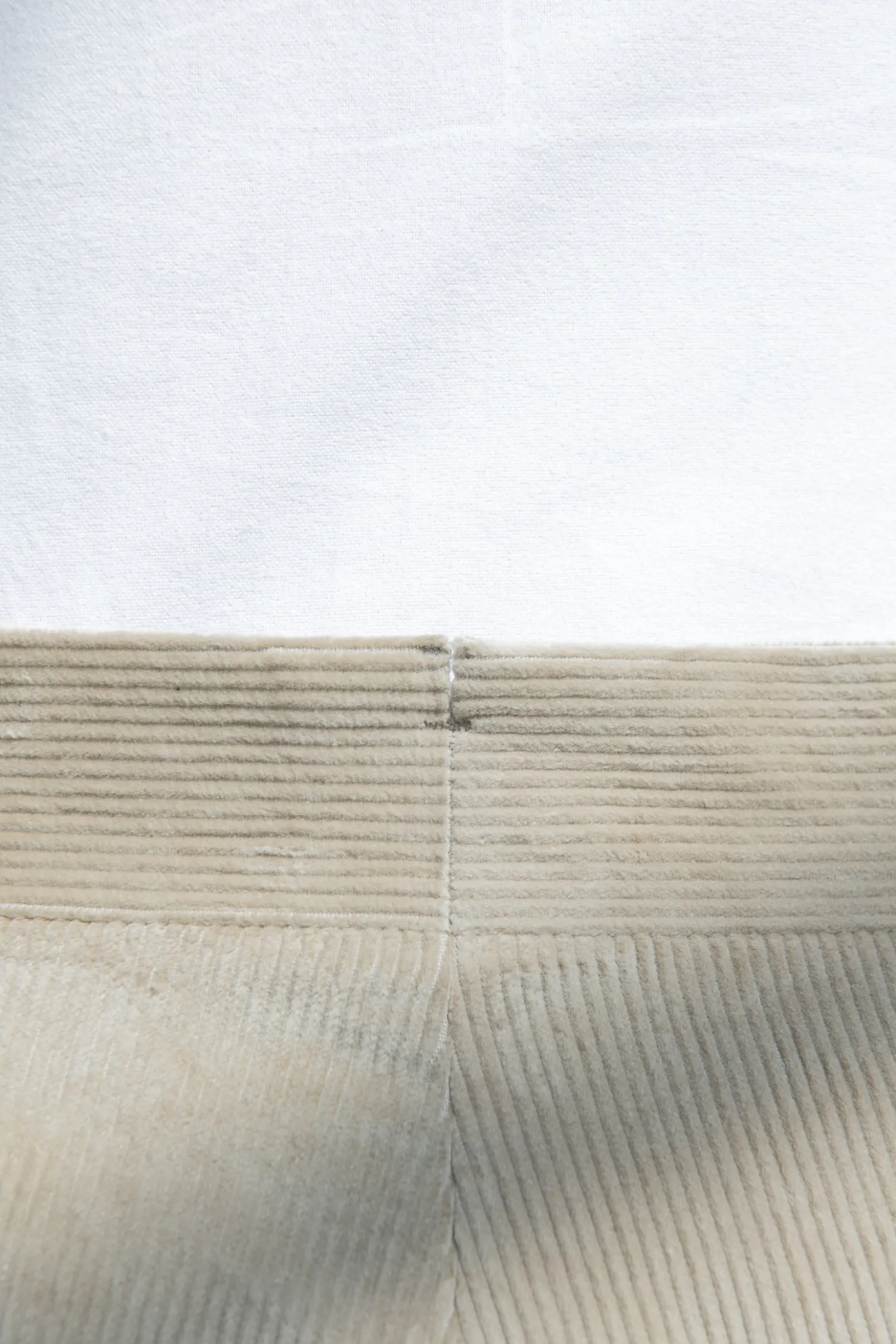 beige_corduroy_trousers_s_4.webp Beige corduroy trousers "Soragna Capsule Collection" - Made in Italy