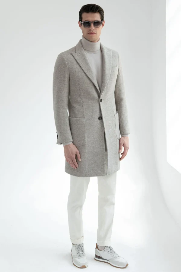 Beige herringbone peak lapel coat – Made in Italy