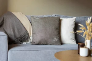 Beige herringbone wool cushion - Made in Italy