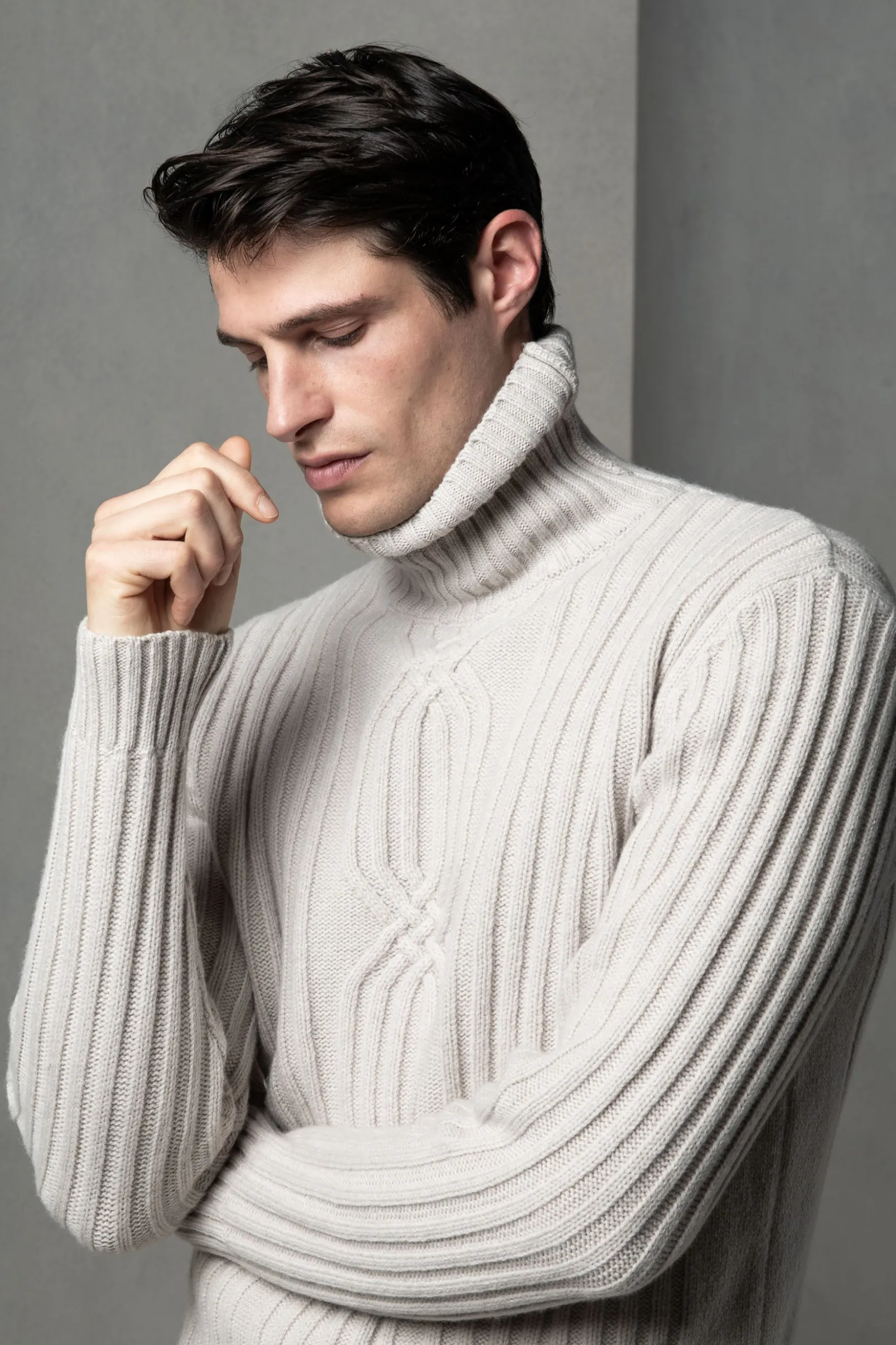beige_jacquard_patterned__0.webp Beige jacquard patterned wool & cashmere turtleneck – Made in Italy