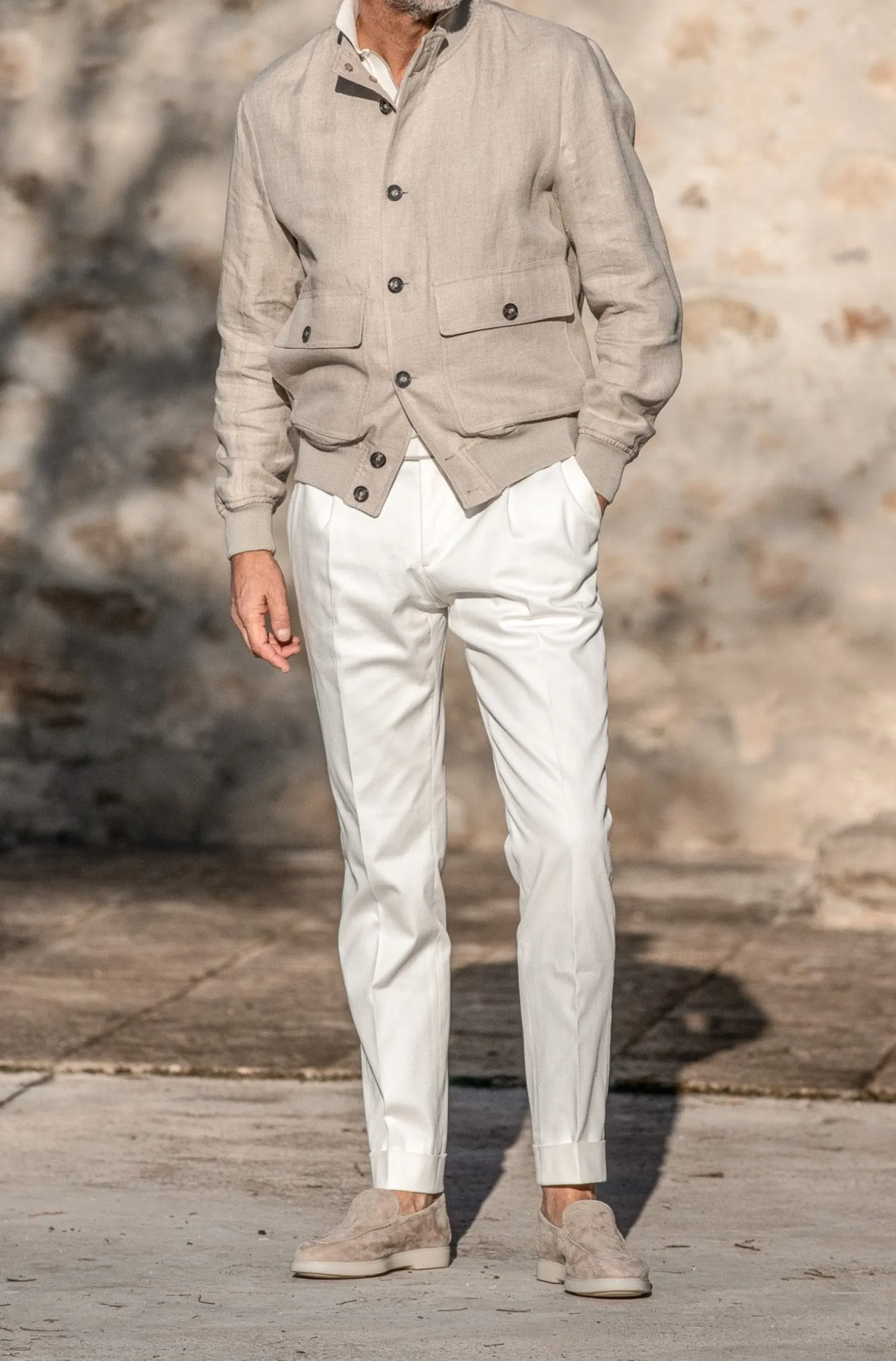 beige_linen_bomber_jacket_1.webp Beige linen bomber jacket – Made in Italy