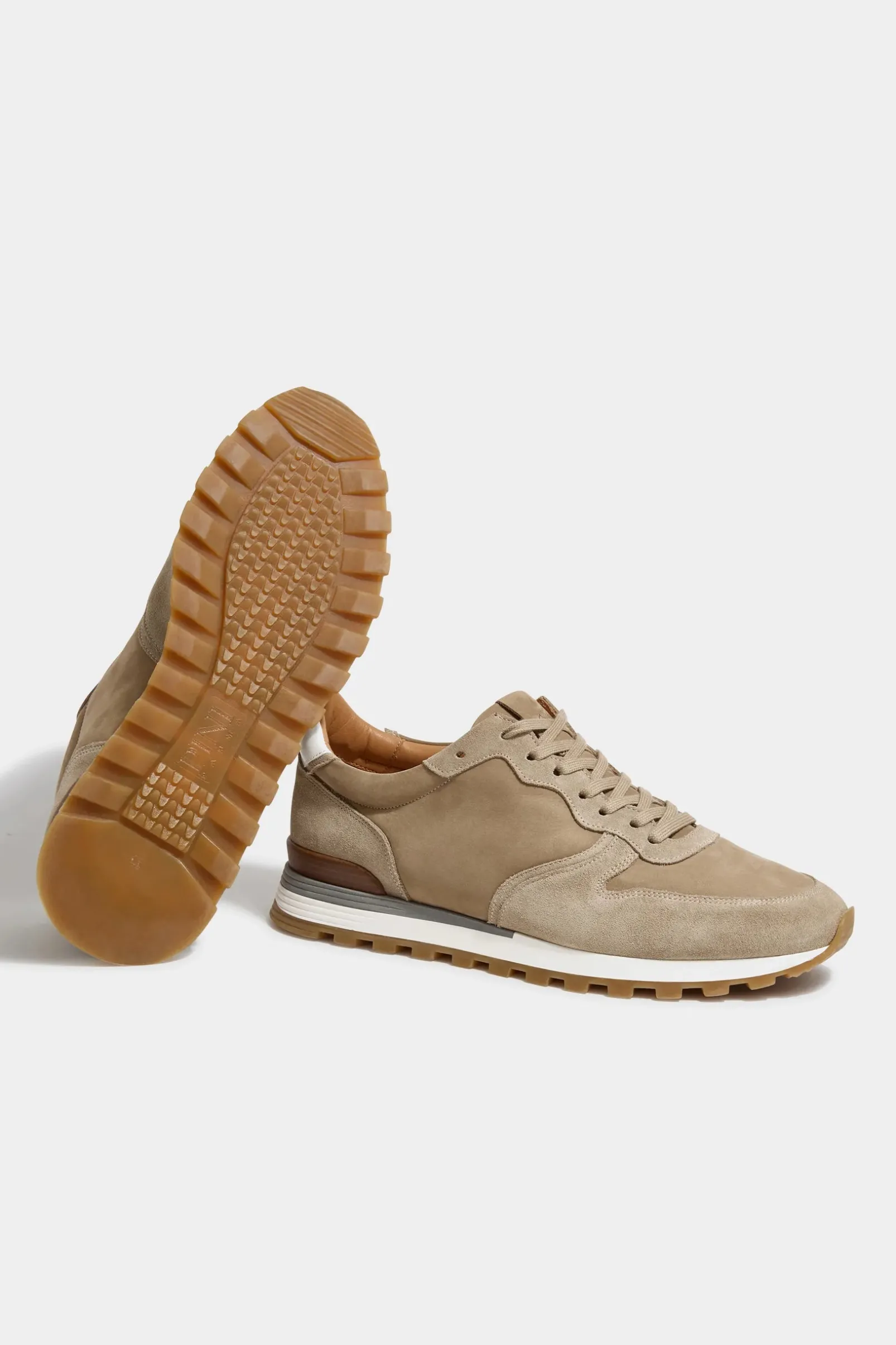 beige_nabuk_and_suede_run_3.webp Beige nabuk and suede runners - Made In Italy