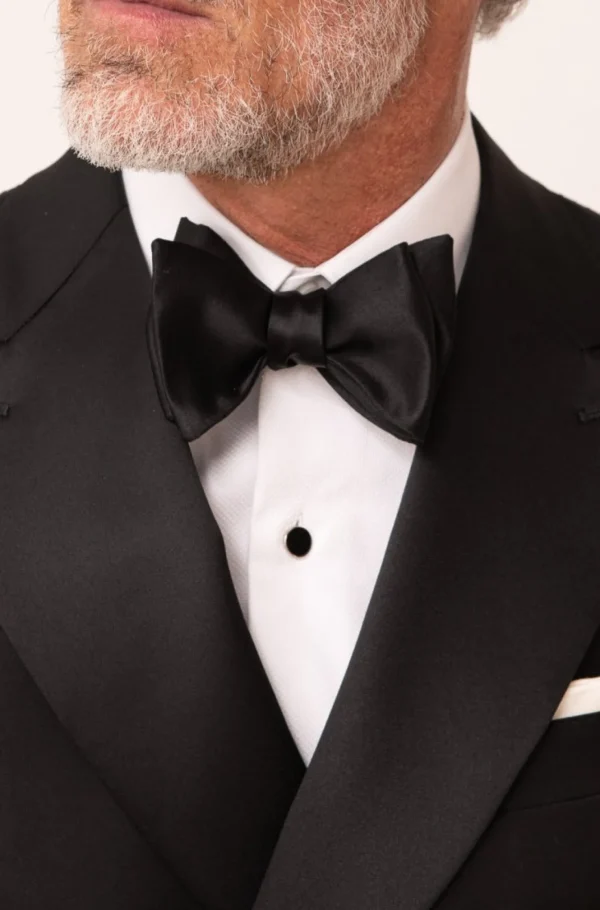 Black silk self-tie bow tie - Made In Italy