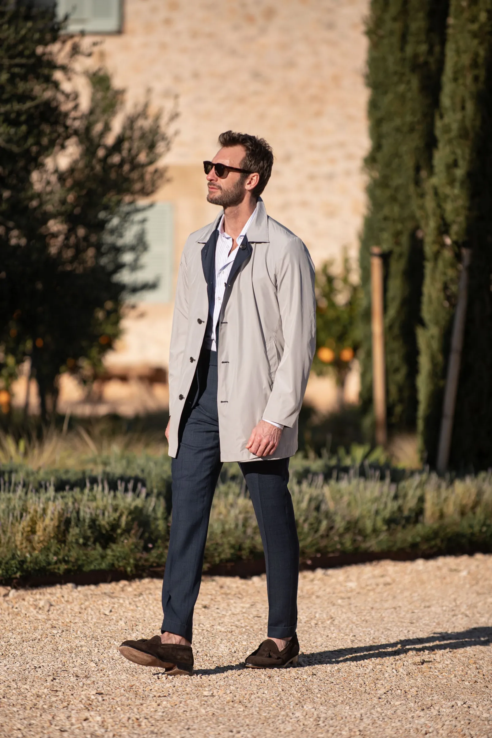 blue_and_grey_reversible__1.webp Blue and grey reversible raincoat - Made in Italy