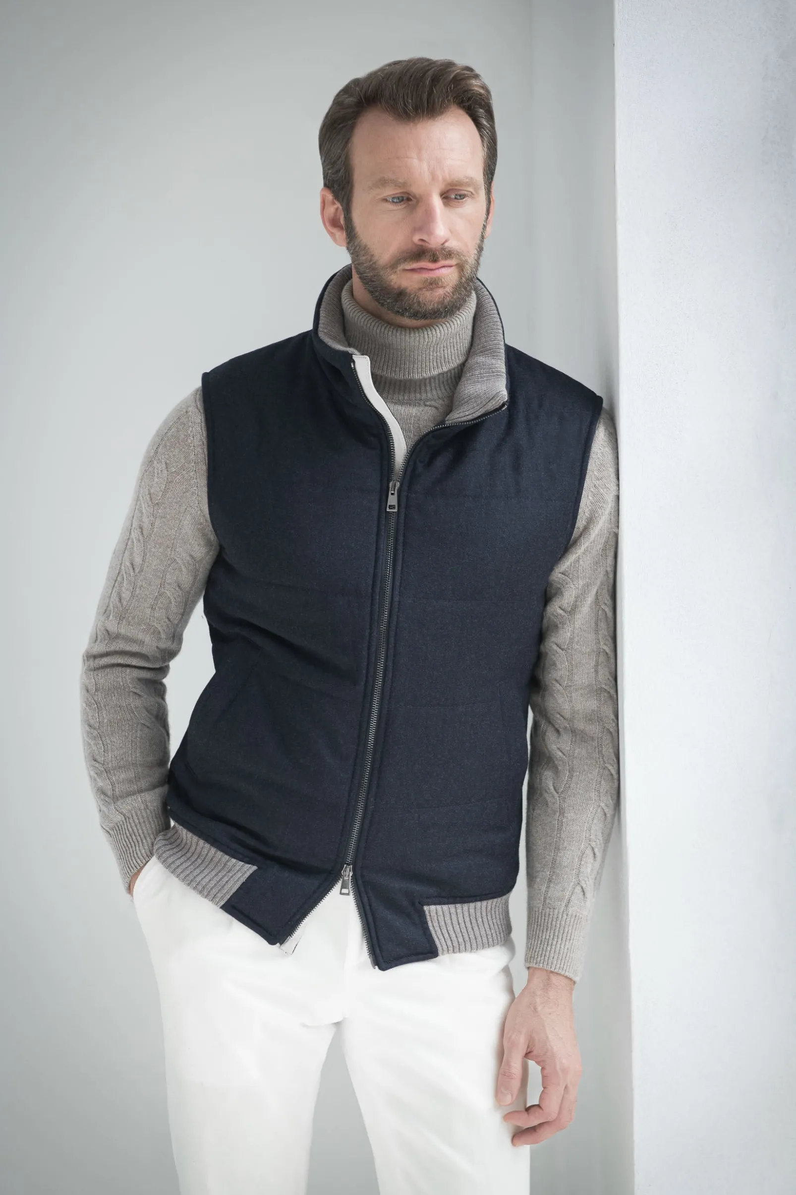 blue_down_vest_in_wool__c_0.webp Blue down vest in wool & cashmere – Made in Italy