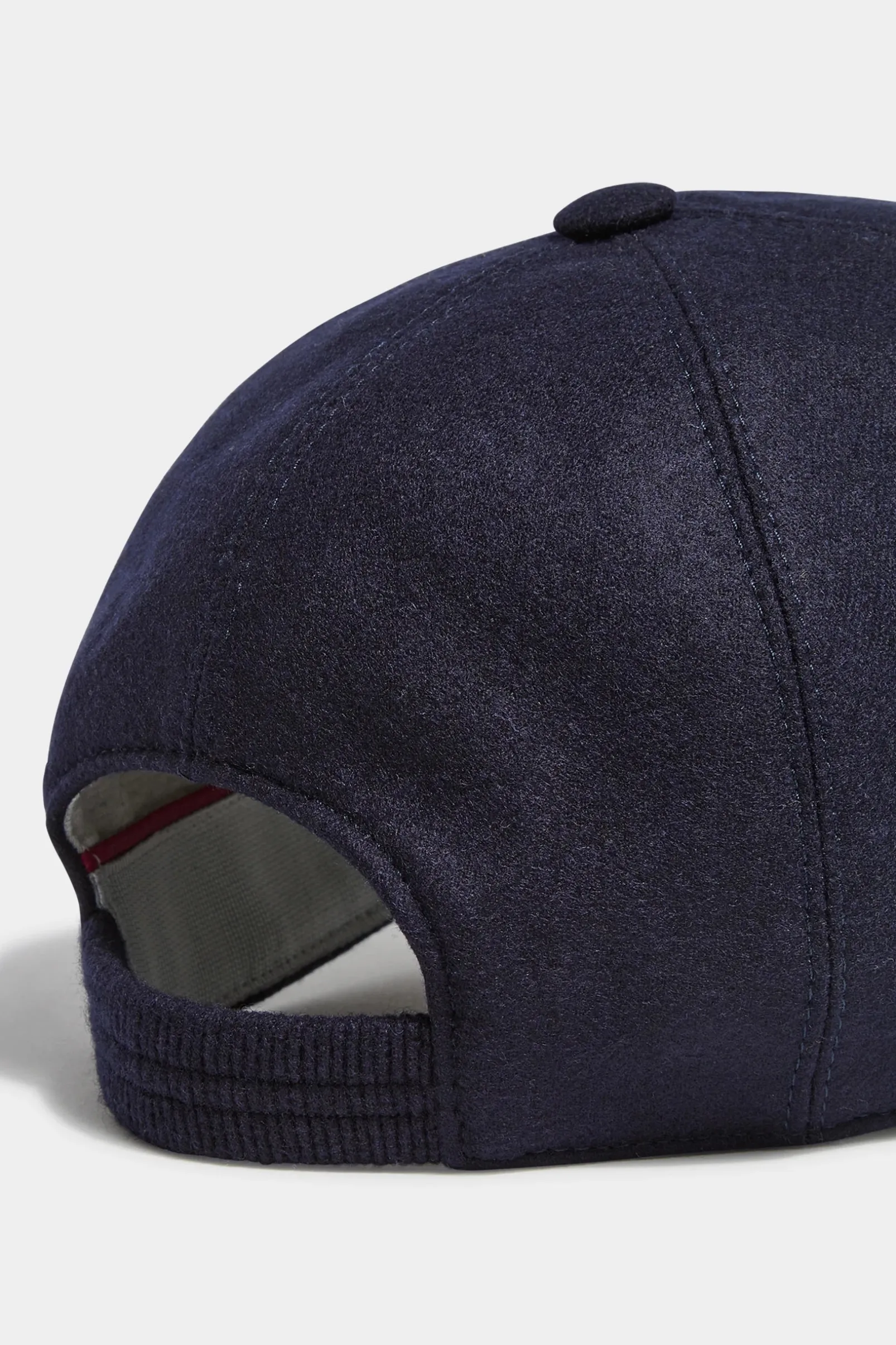blue_flannel_baseball_cap_5.webp Blue flannel baseball cap - Made in Italy