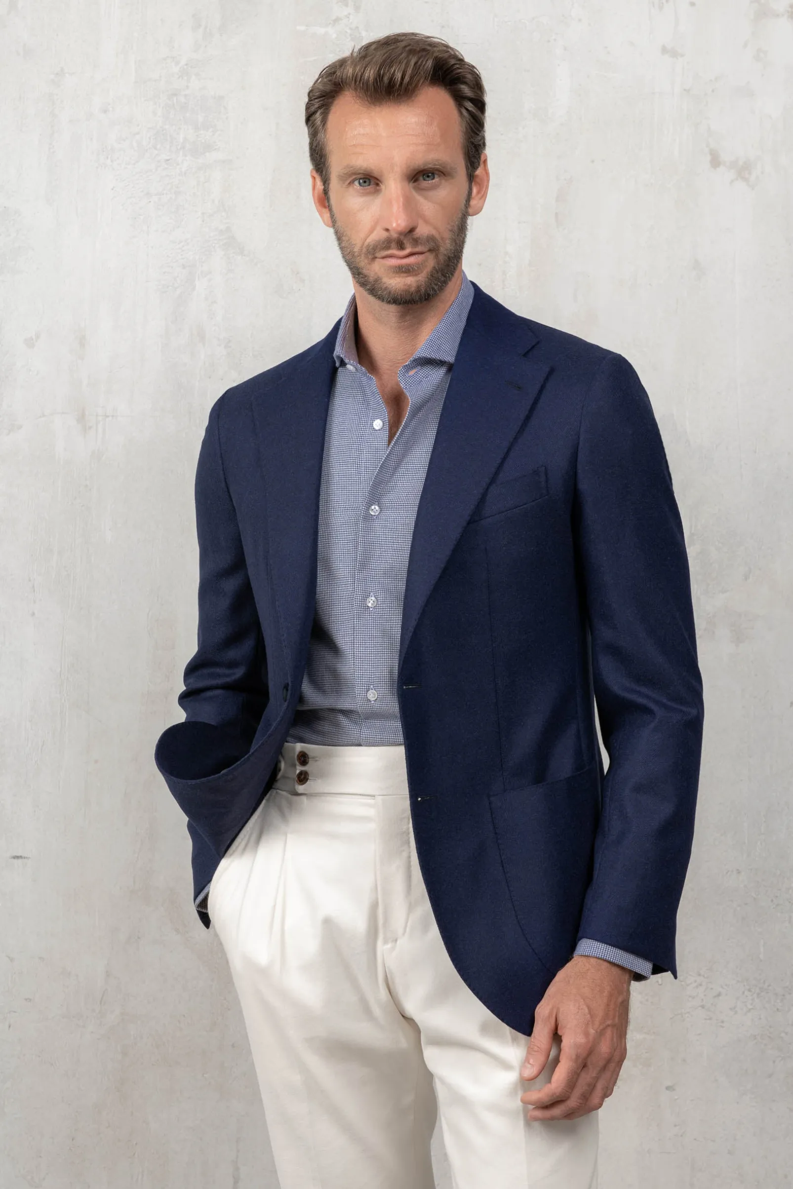 blue_jacket_in_wool_and_c_0.webp Blue jacket in wool and cashmere - Made in Italy