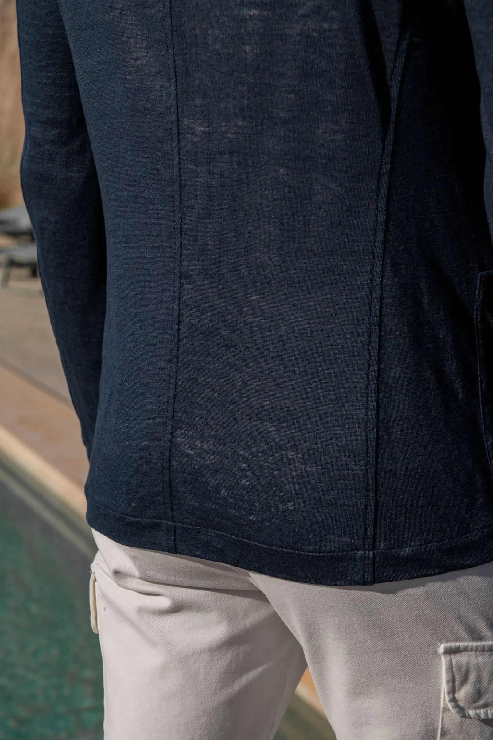 blue_linen_knitted_jacket_2.webp Blue linen knitted jacket - Made in Italy