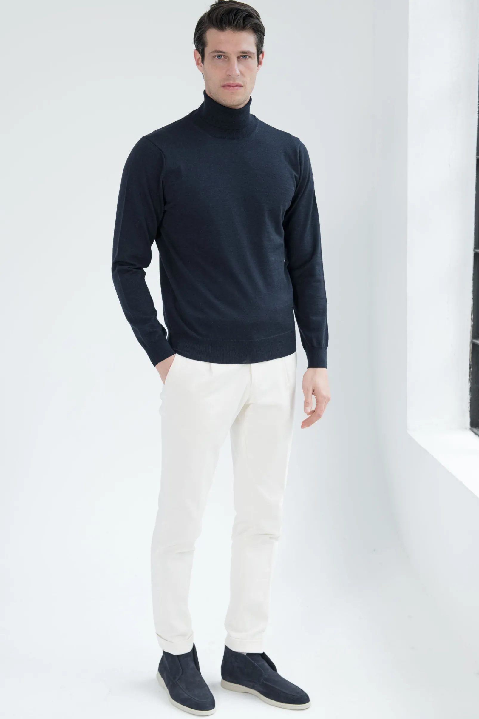 blue_merino_turtleneck__m_2.webp Blue Merino Turtleneck – Made in Italy