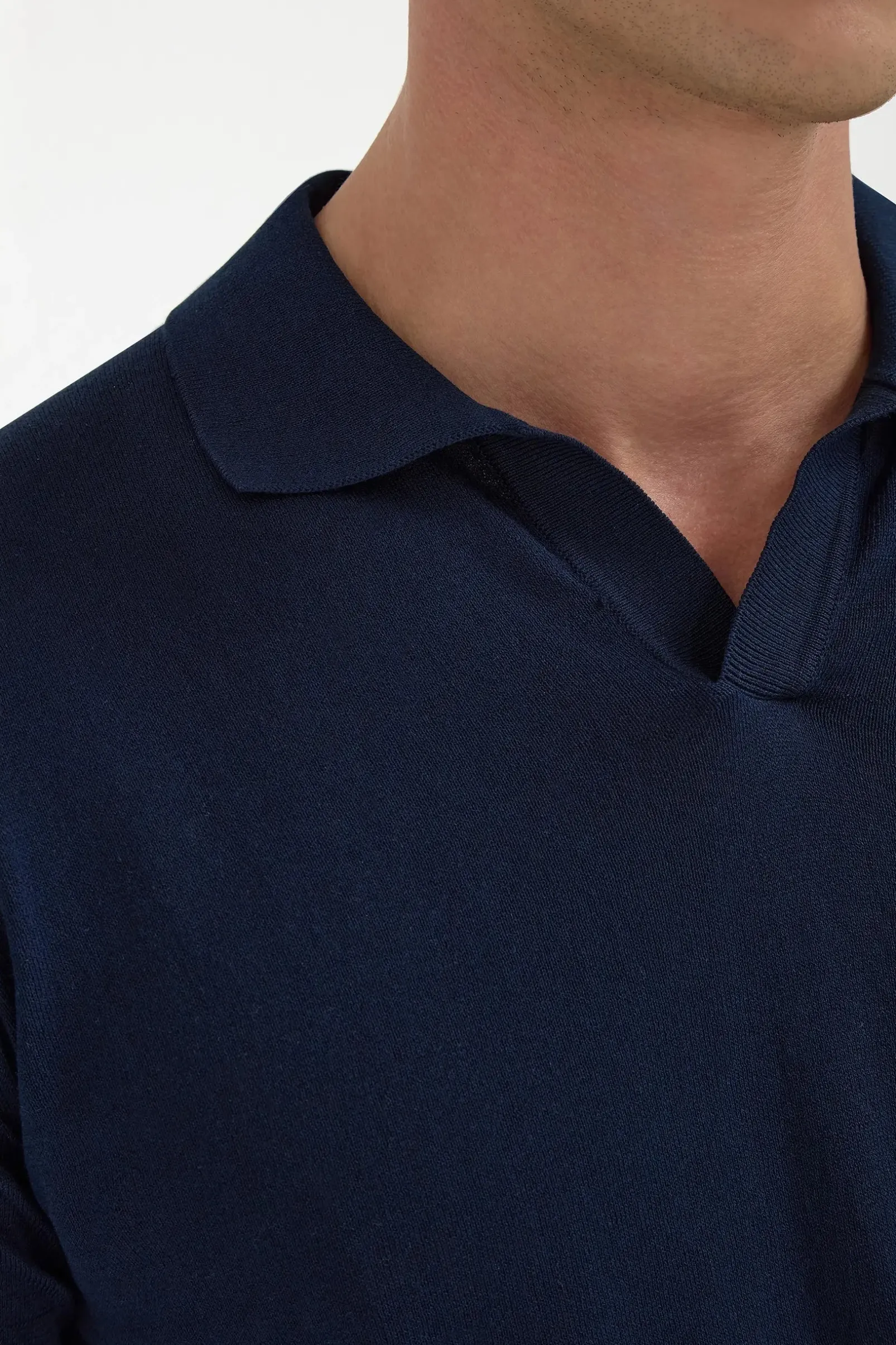 blue_polo__made_in_italy_1.webp Blue polo - Made in Italy