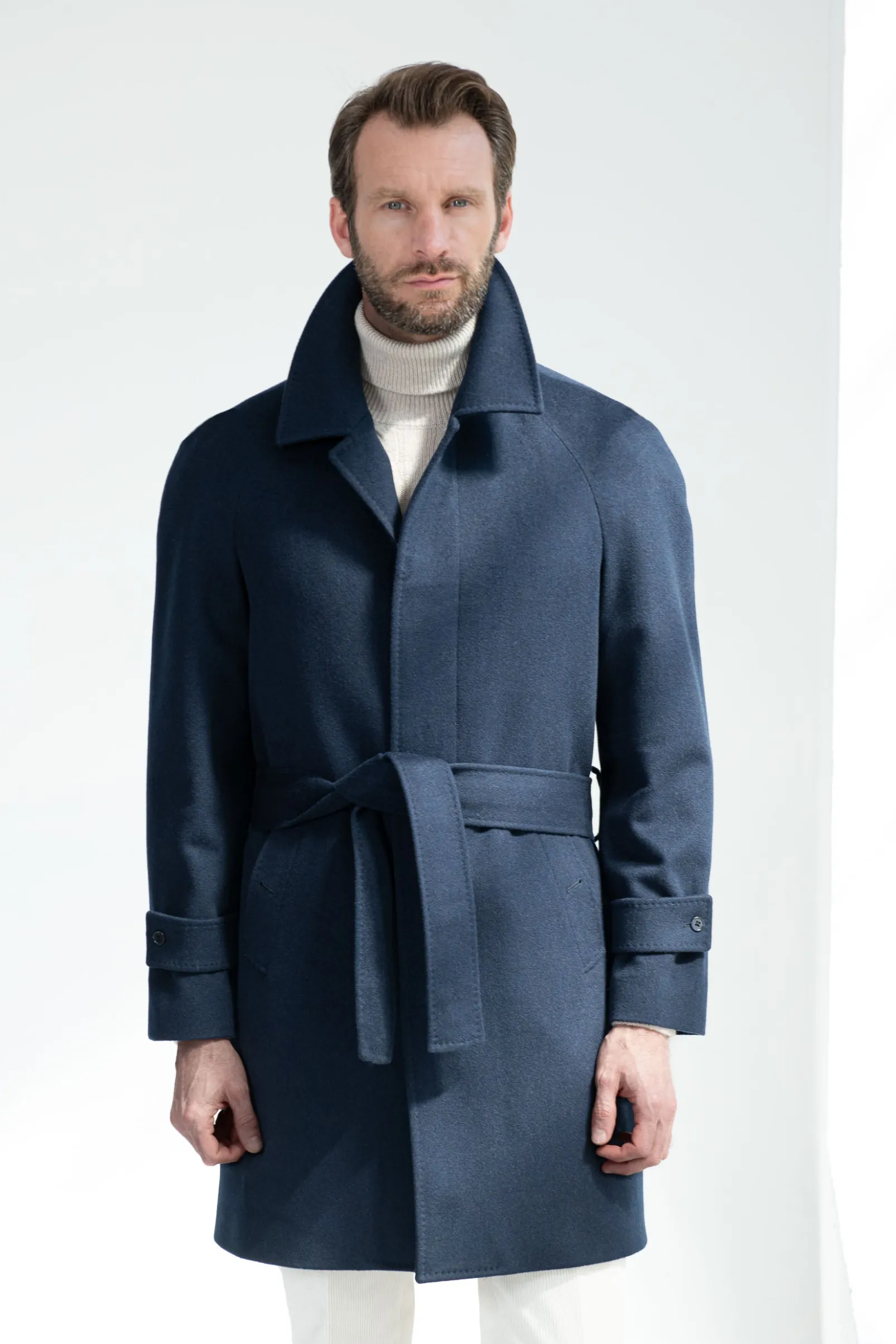 blue_raglan_coat__made_in_6.webp Blue Raglan coat – Made in Italy