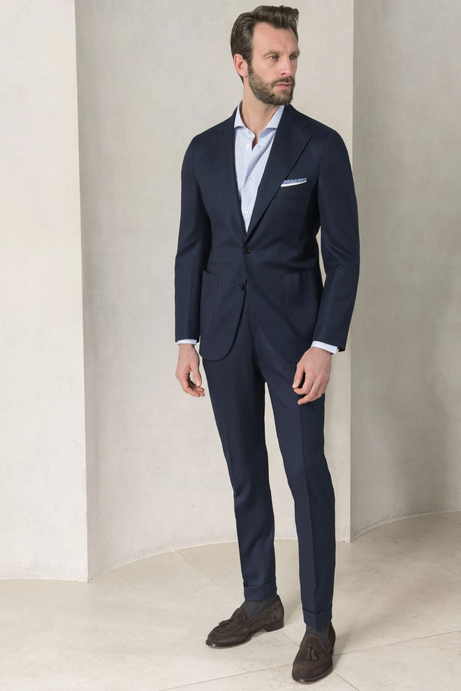 blue_suit_nuvola__made_in_4.webp Blue suit "Nuvola" - Made in Italy