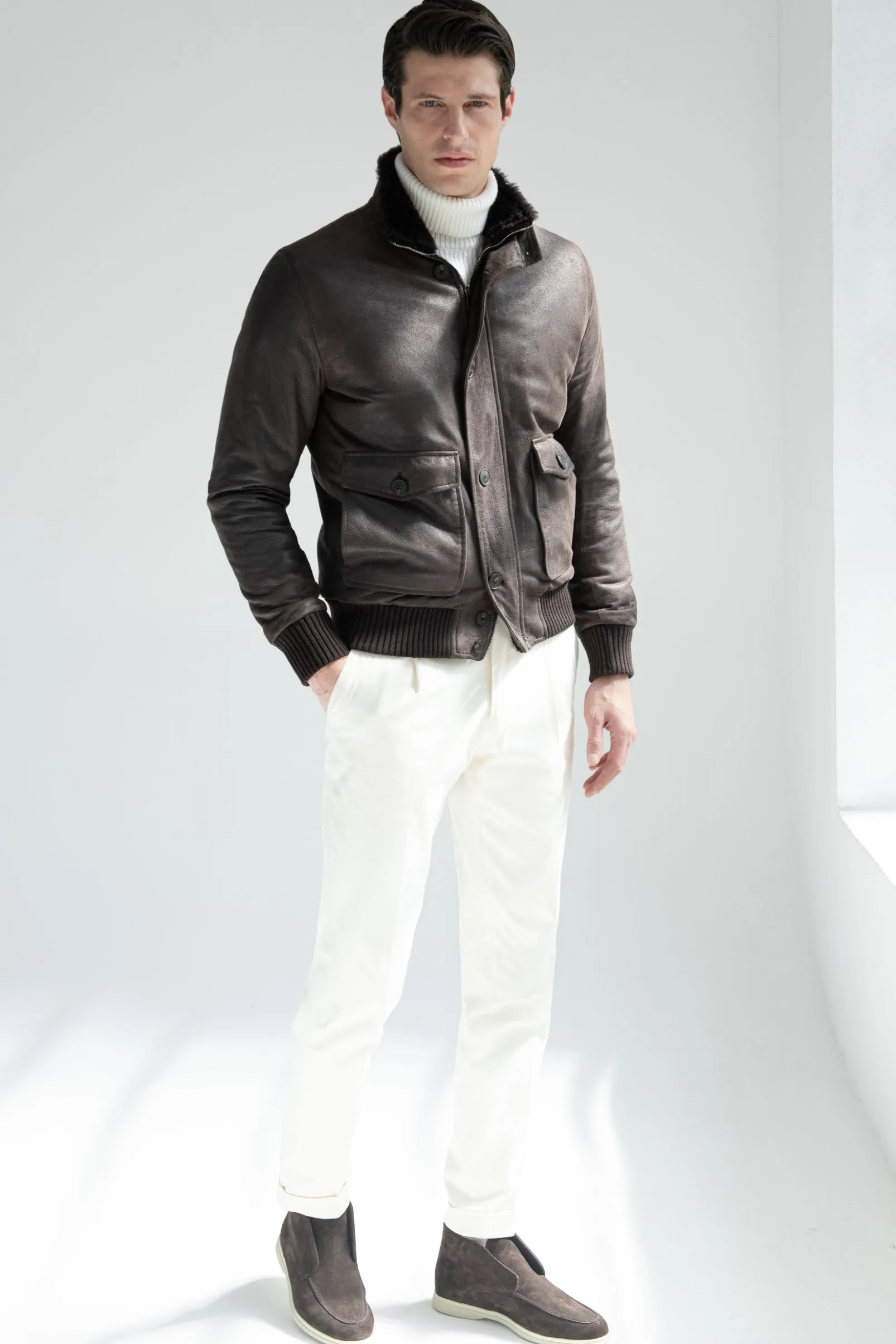 brown_leather_bomber__mad_4.webp Brown leather bomber – Made in Italy