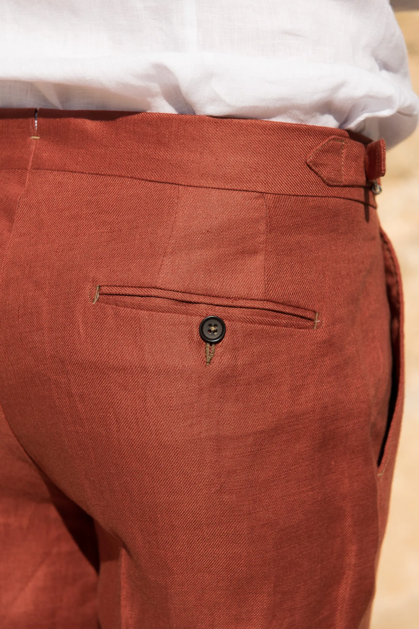 burnt_orange_linen_shorts_2.webp Burnt orange linen shorts - Made in Italy