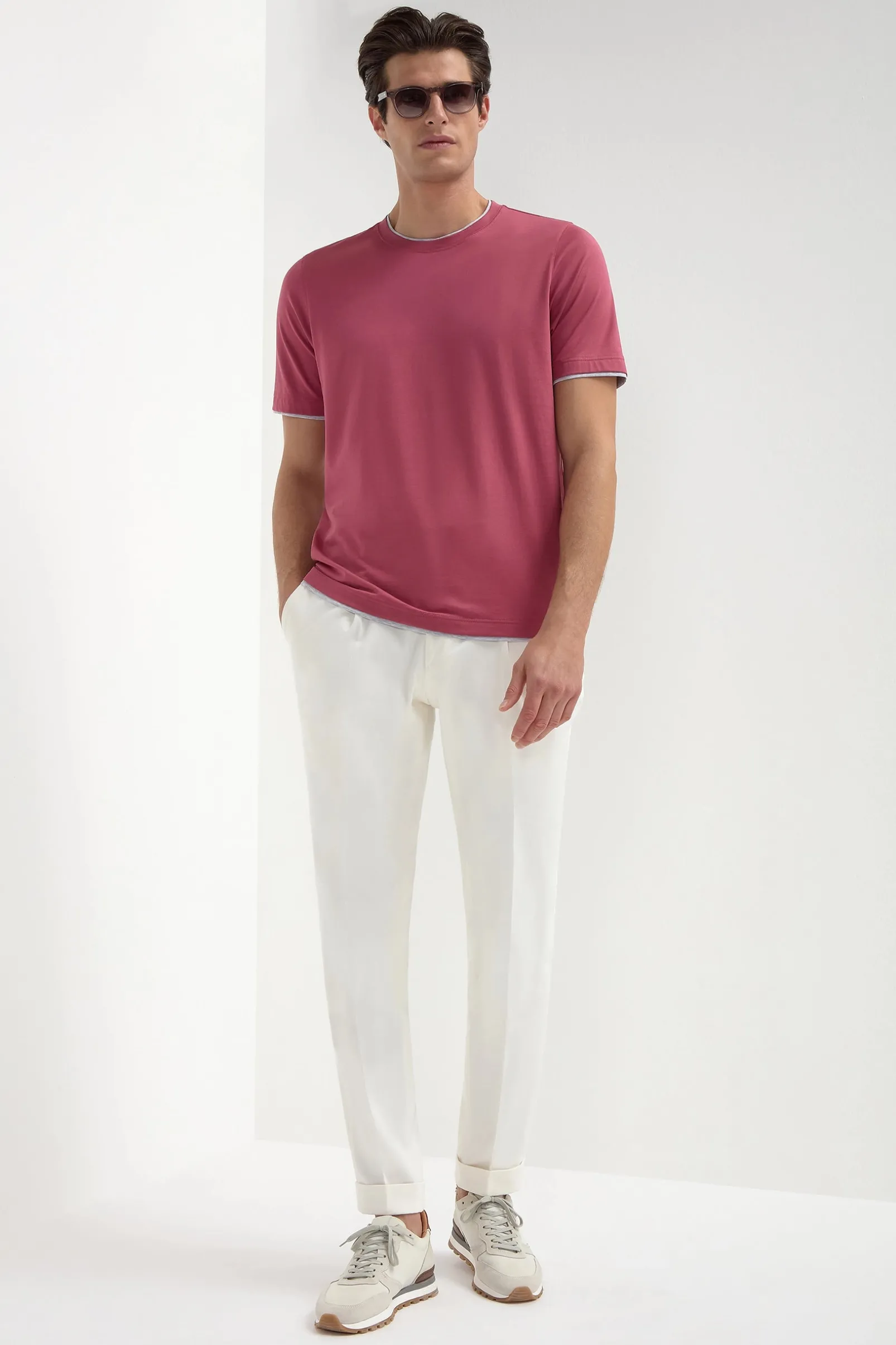 cherry_cotton_tshirt_with_3.webp Cherry cotton t-shirt with collar detail - Made in Italy