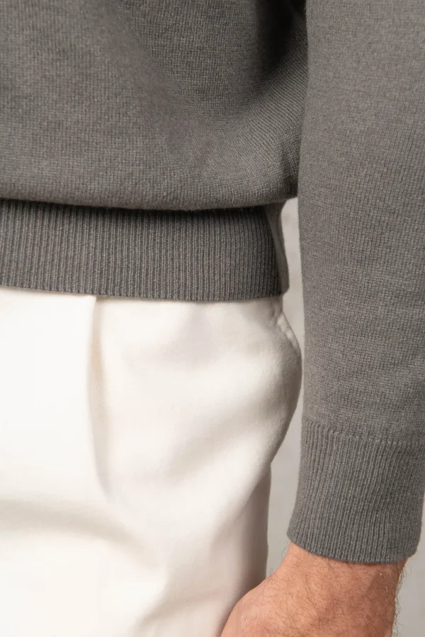 Dark taupe cashmere turtleneck – Made in italy