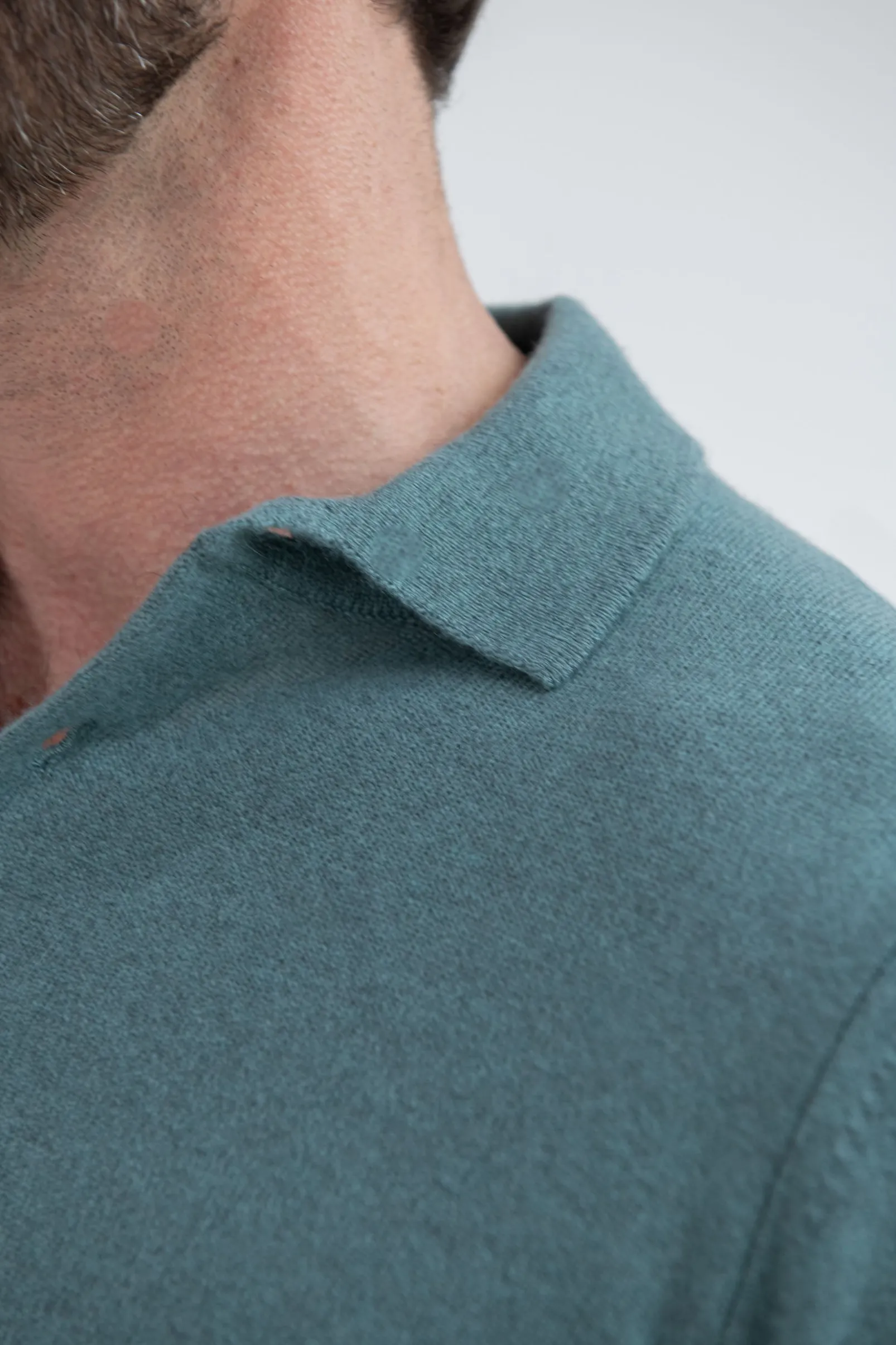 green_cashmere_polo__made_1.webp Green cashmere polo – Made in Italy