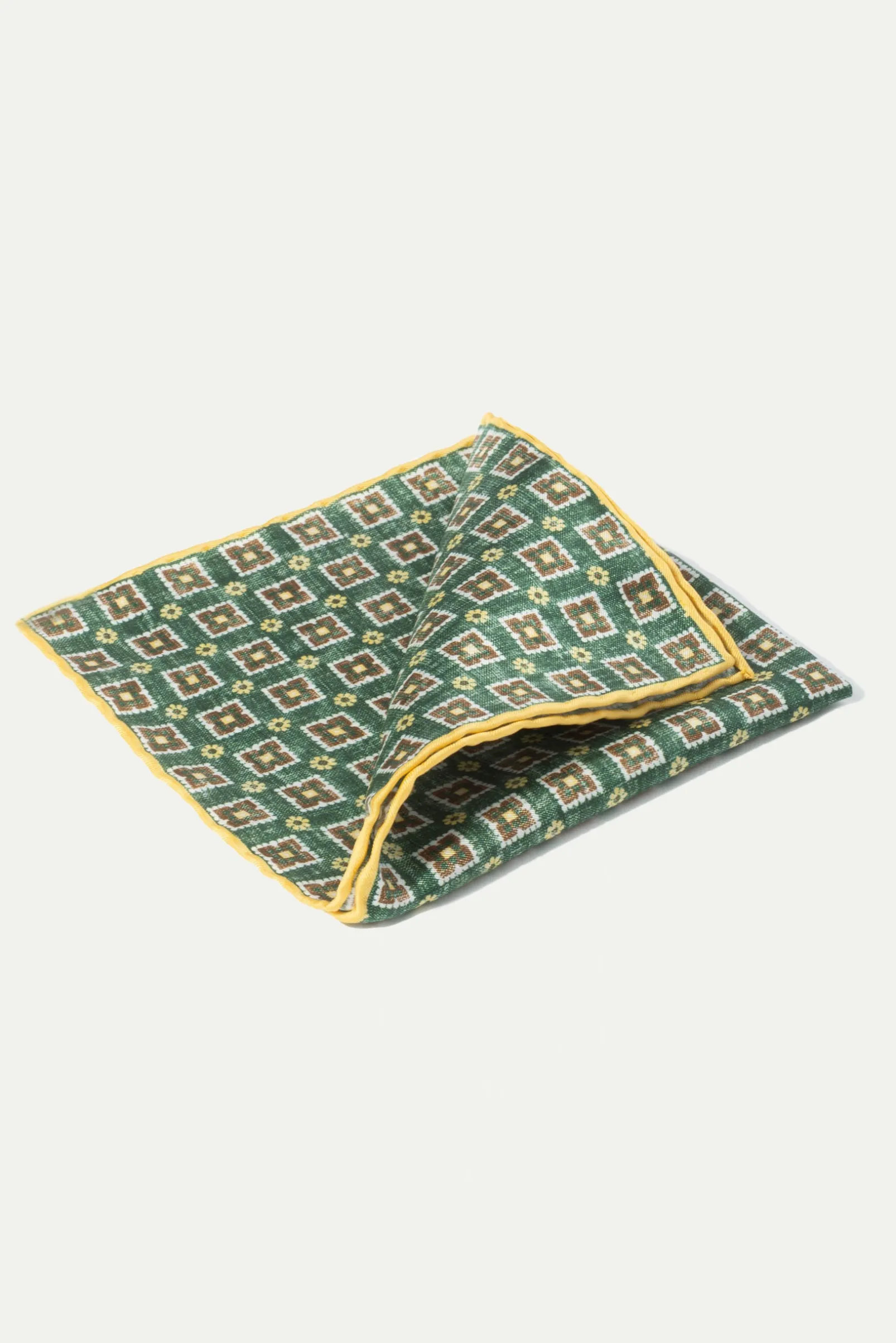 green_fancy_pocket_square_0.webp Green fancy pocket square - Made in Italy