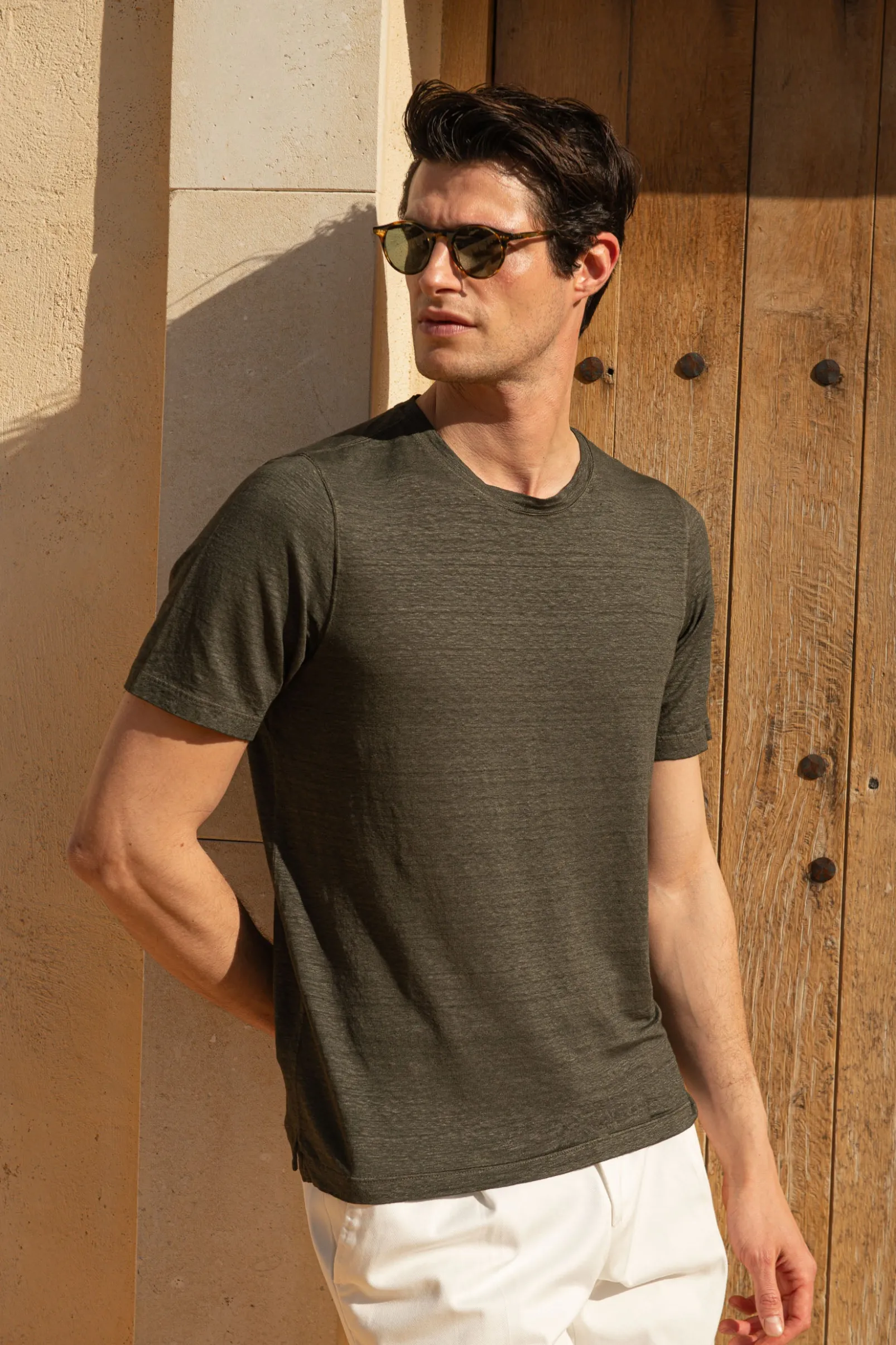 green_linen_tshirt__made__0.webp Green linen t-shirt - Made in Italy