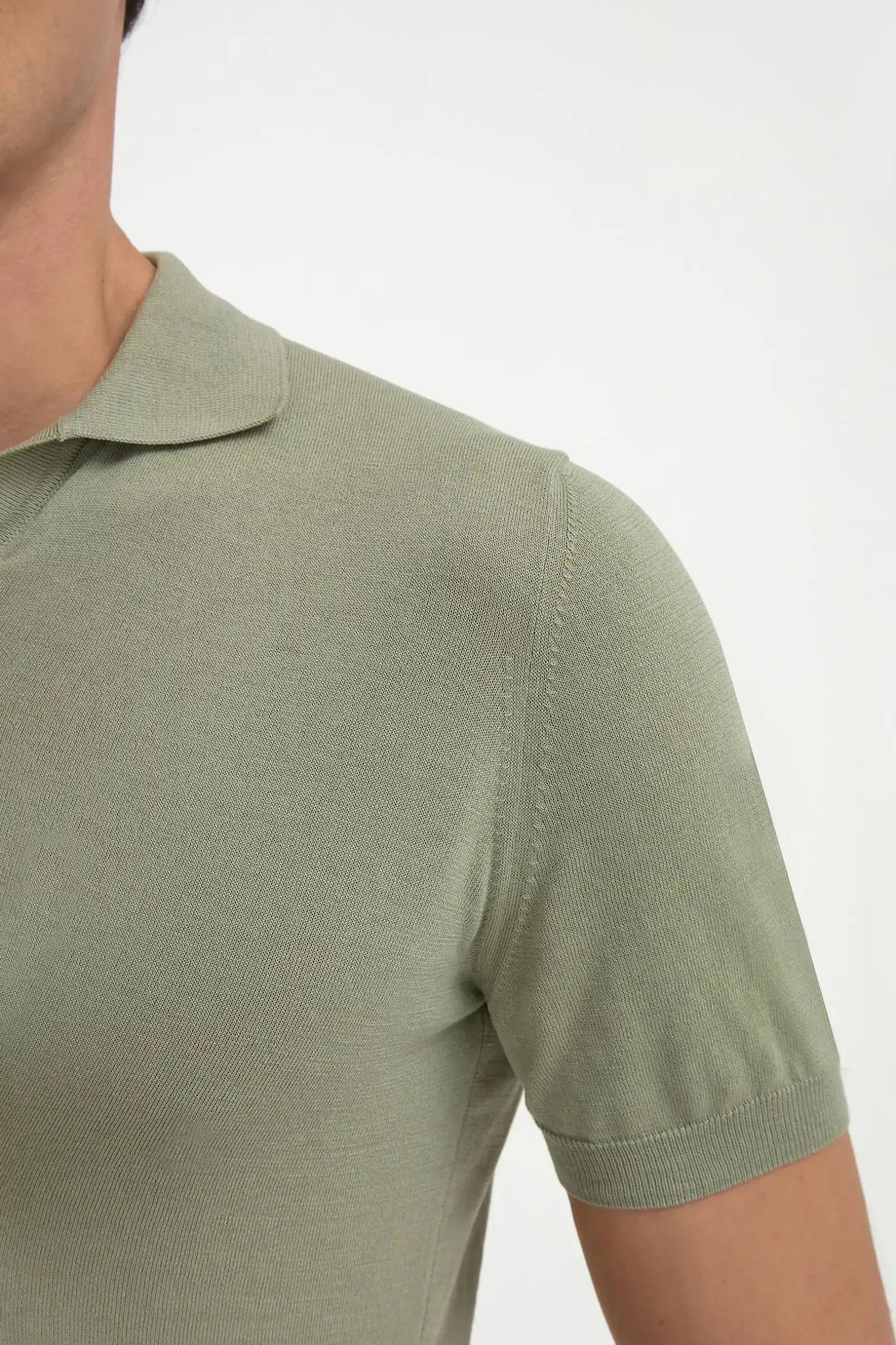 green_polo__made_in_italy_1.webp Green polo - Made in Italy
