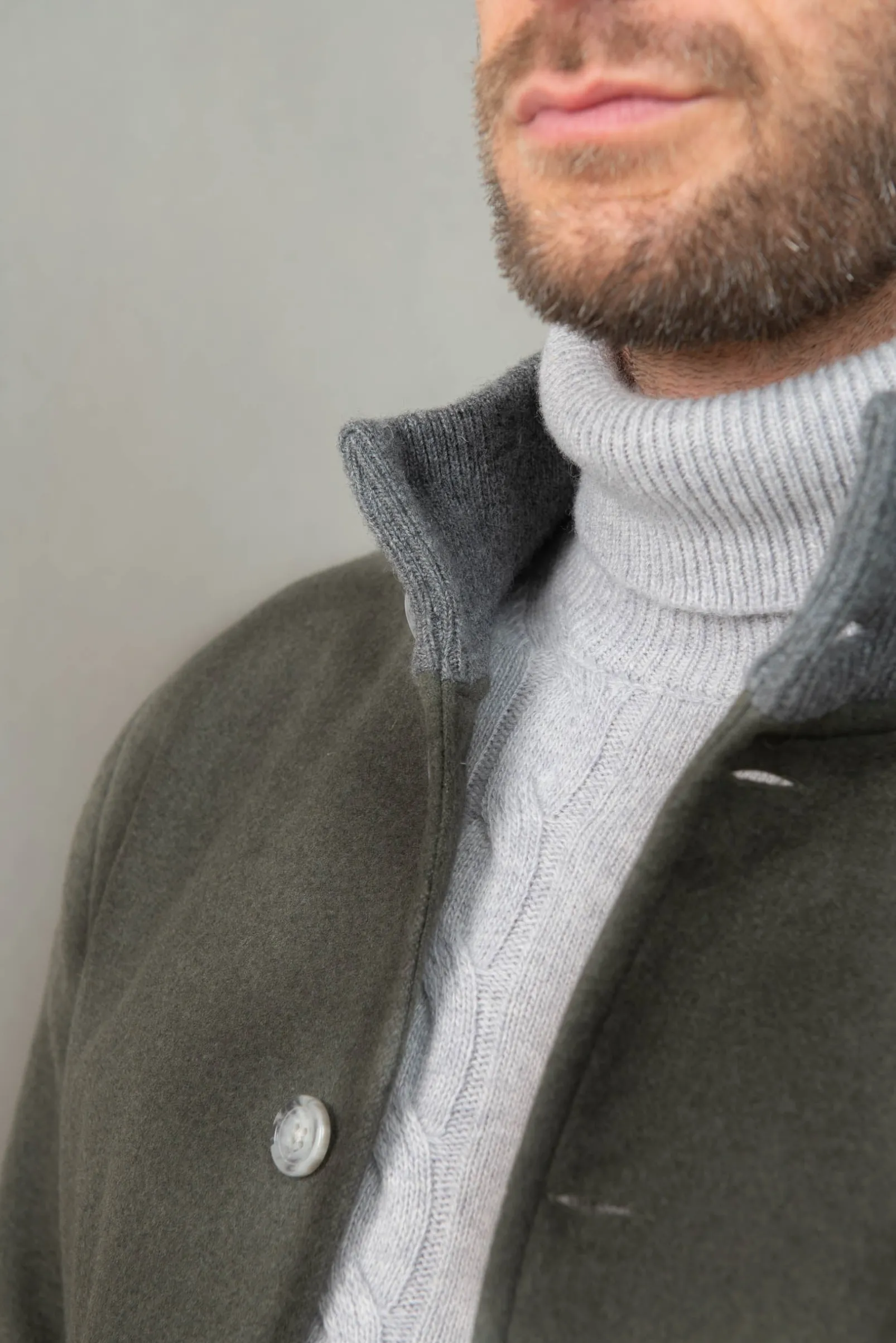 green_super_s_wool_flanne_1.webp Green Super 180's wool flannel bomber jacket – Made in Italy