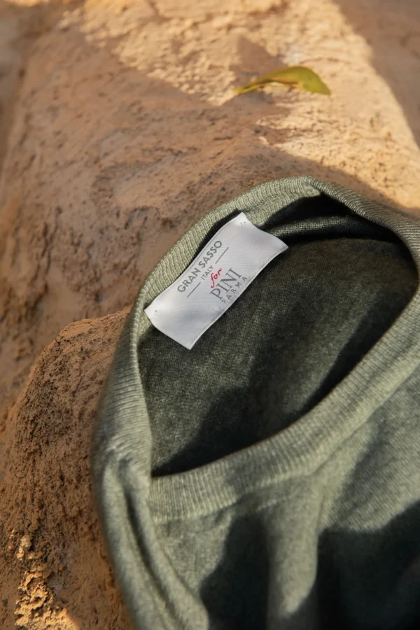 Green superlight cashmere round neck – Made in italy