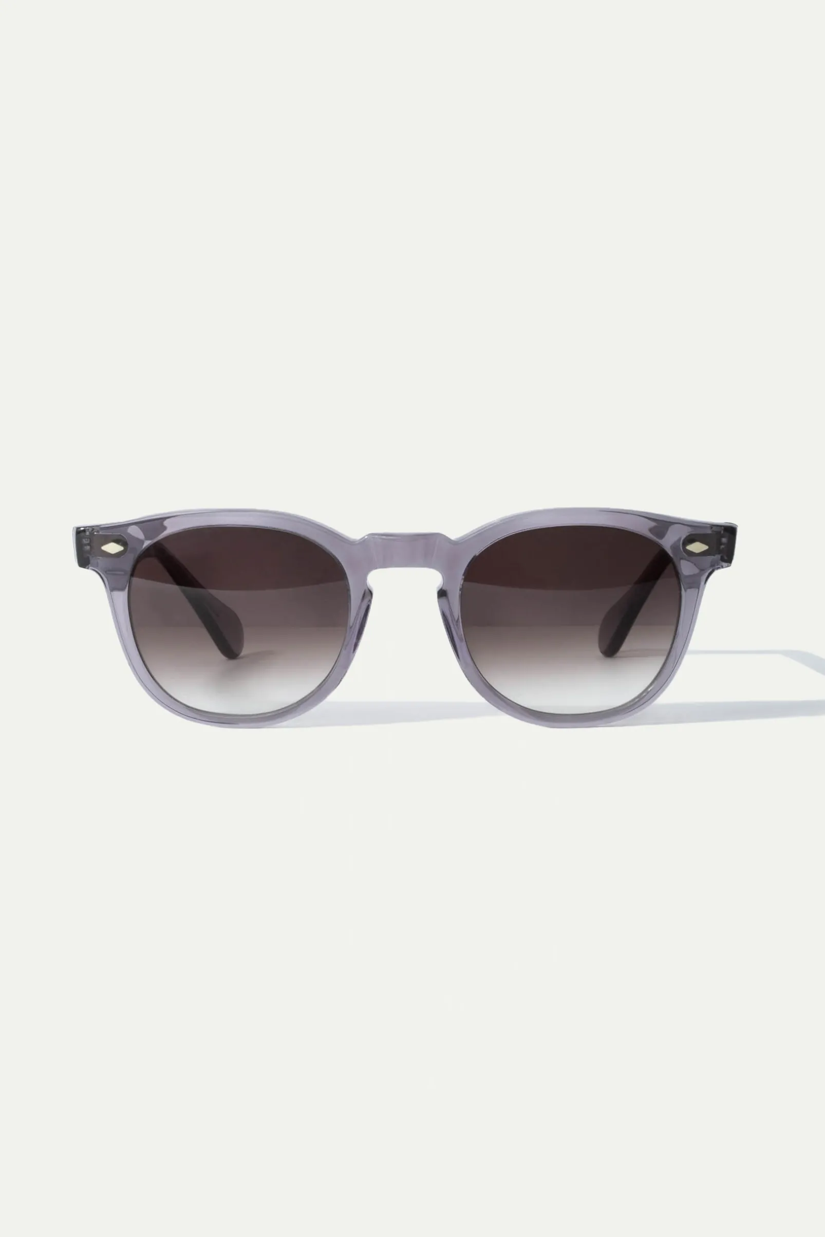 grey_amalfi_sunglasses__m_0.webp Grey Amalfi sunglasses - Made in Italy