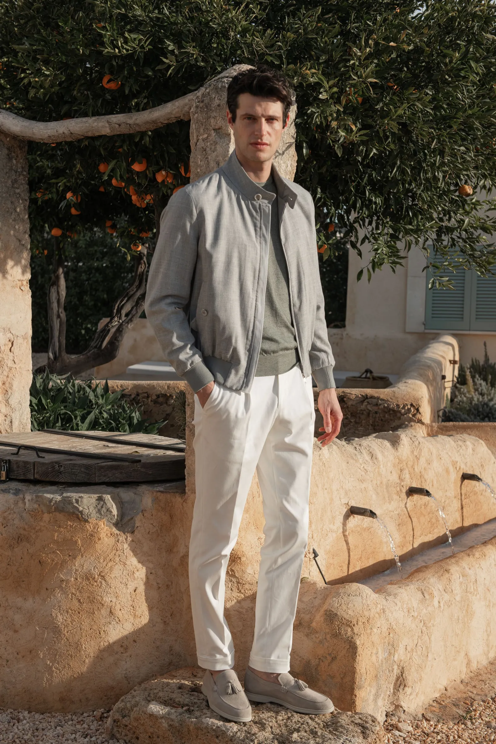 grey_short_jacket__made_i_5.webp Grey short jacket – Made in Italy