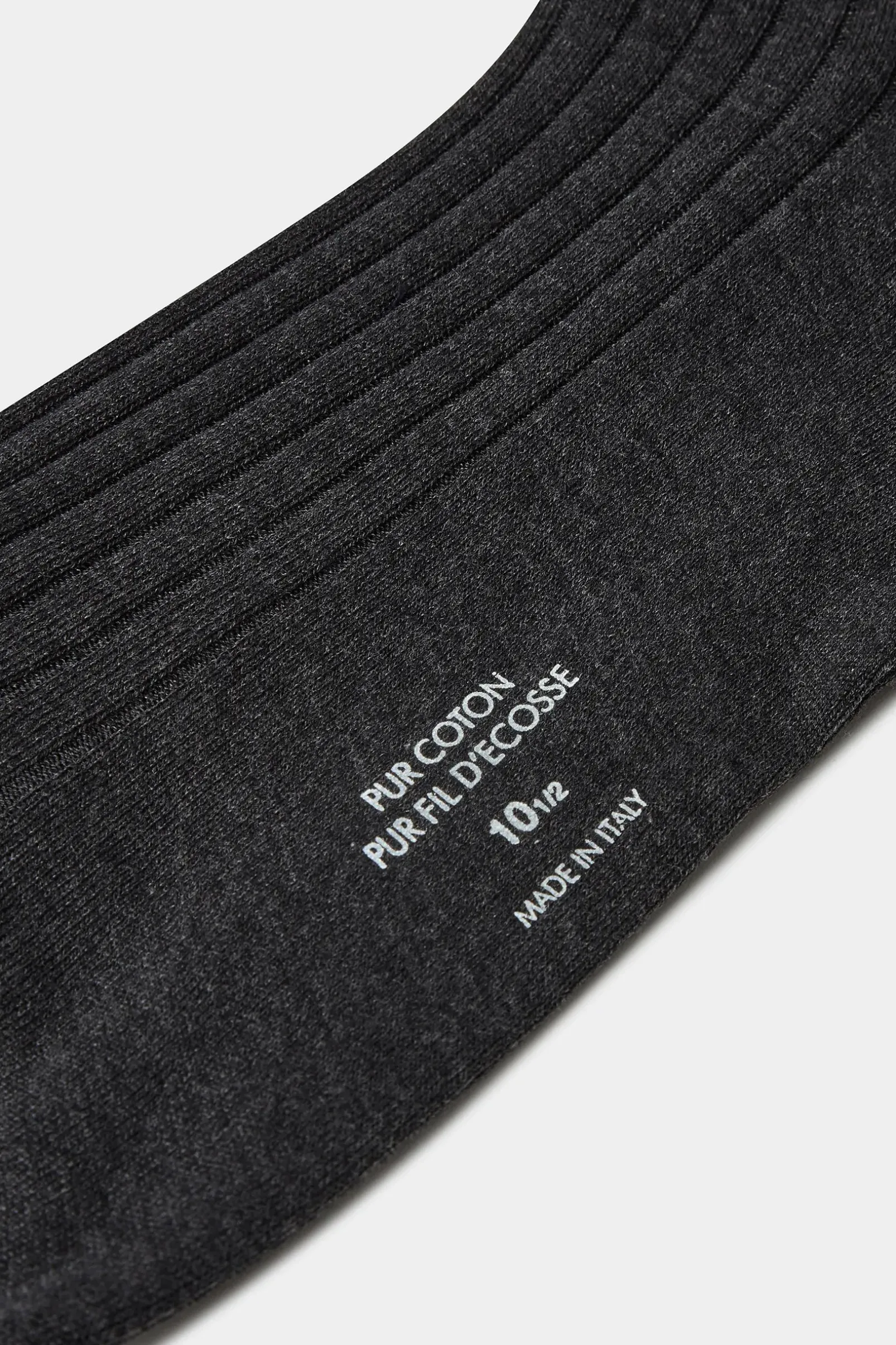 grey_short_socks__made_in_1.webp Grey short socks - Made in Italy