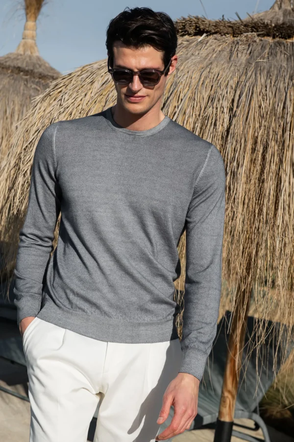 Grey superlight cashmere round neck – Made in italy