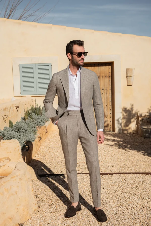 Hazelnut Prince of Wales wool and linen suit - Made in Italy