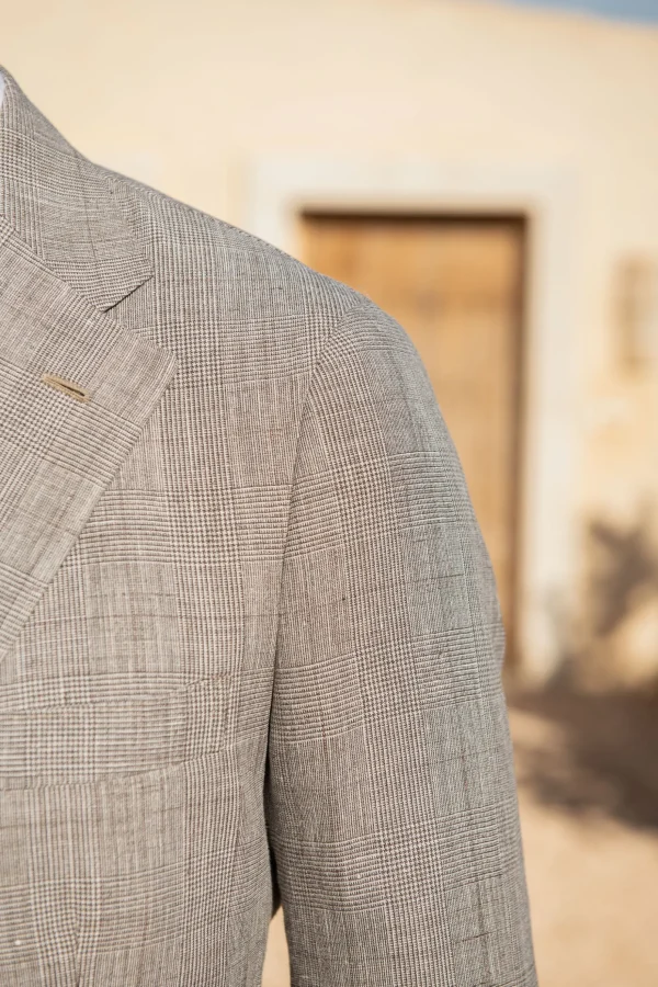 Hazelnut Prince of Wales wool and linen suit - Made in Italy