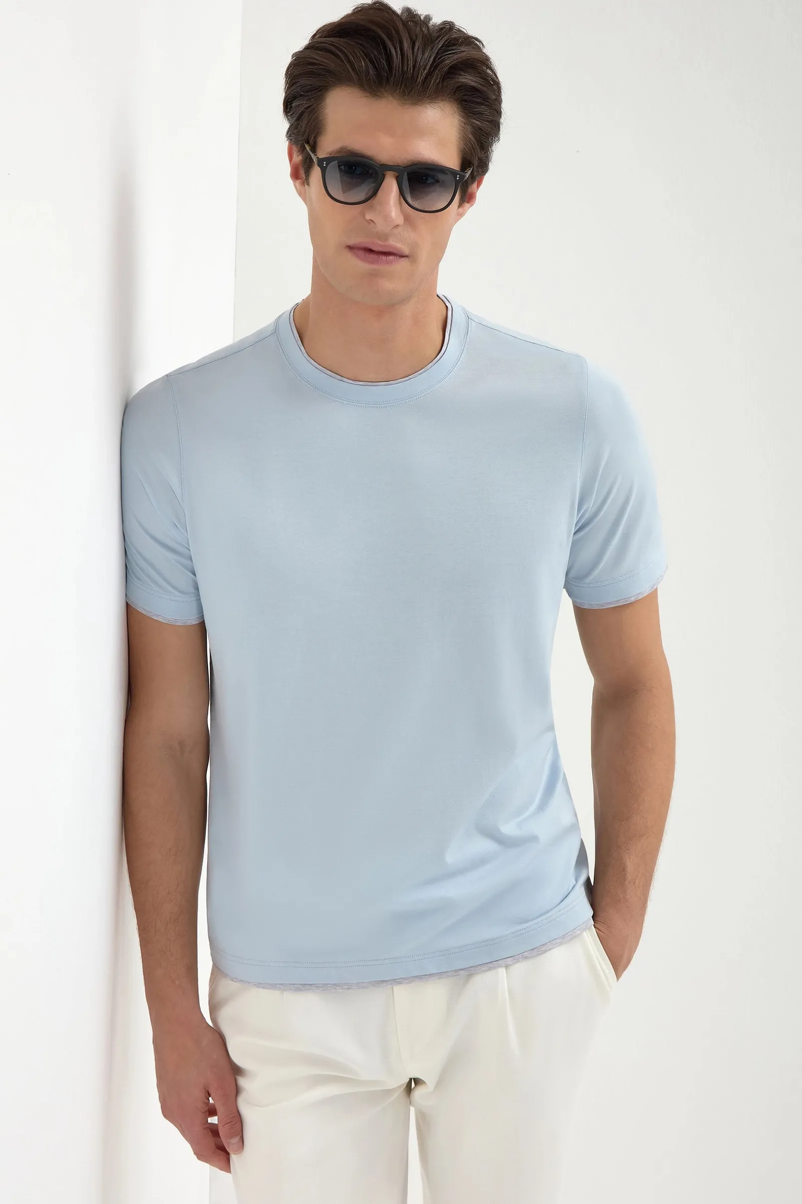 light_blue_cotton_tshirt__0.webp Light blue cotton t-shirt with collar detail - Made in Italy