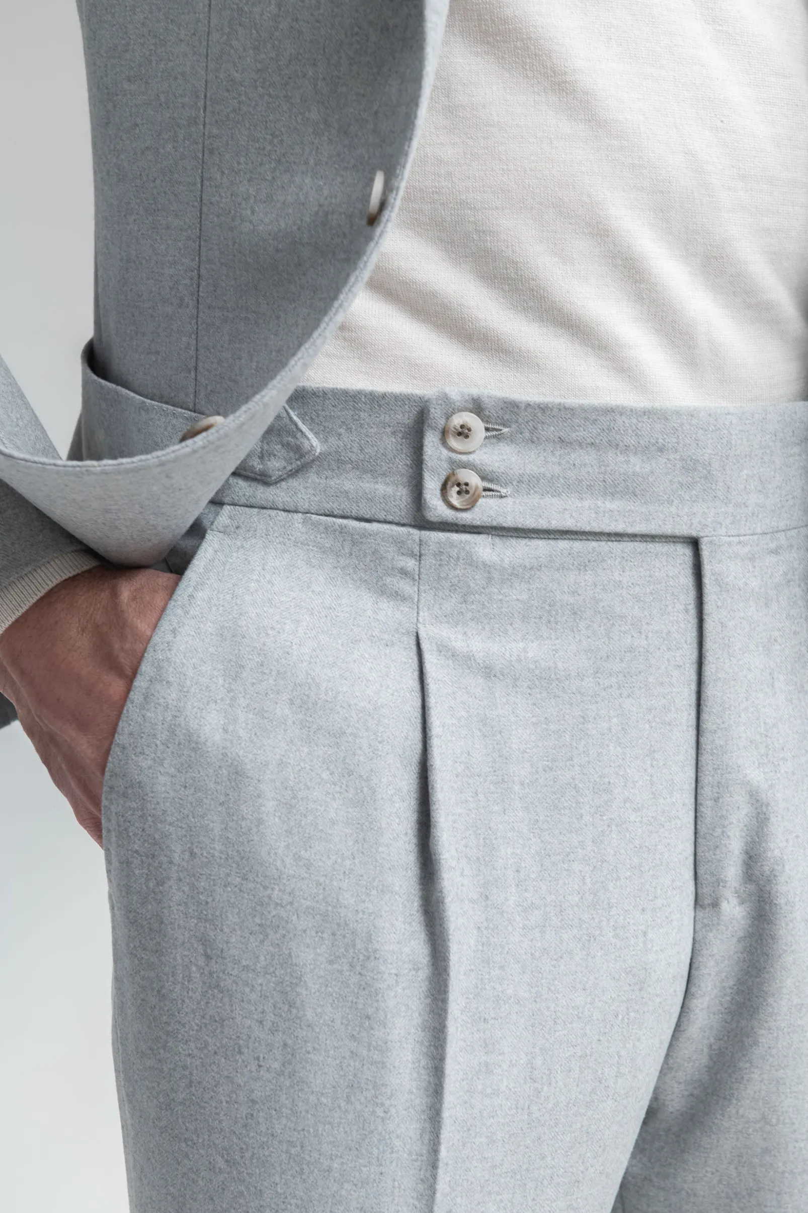 light_blue_herringbone_wo_3.webp Light blue herringbone wool and cashmere suit – Made in Italy