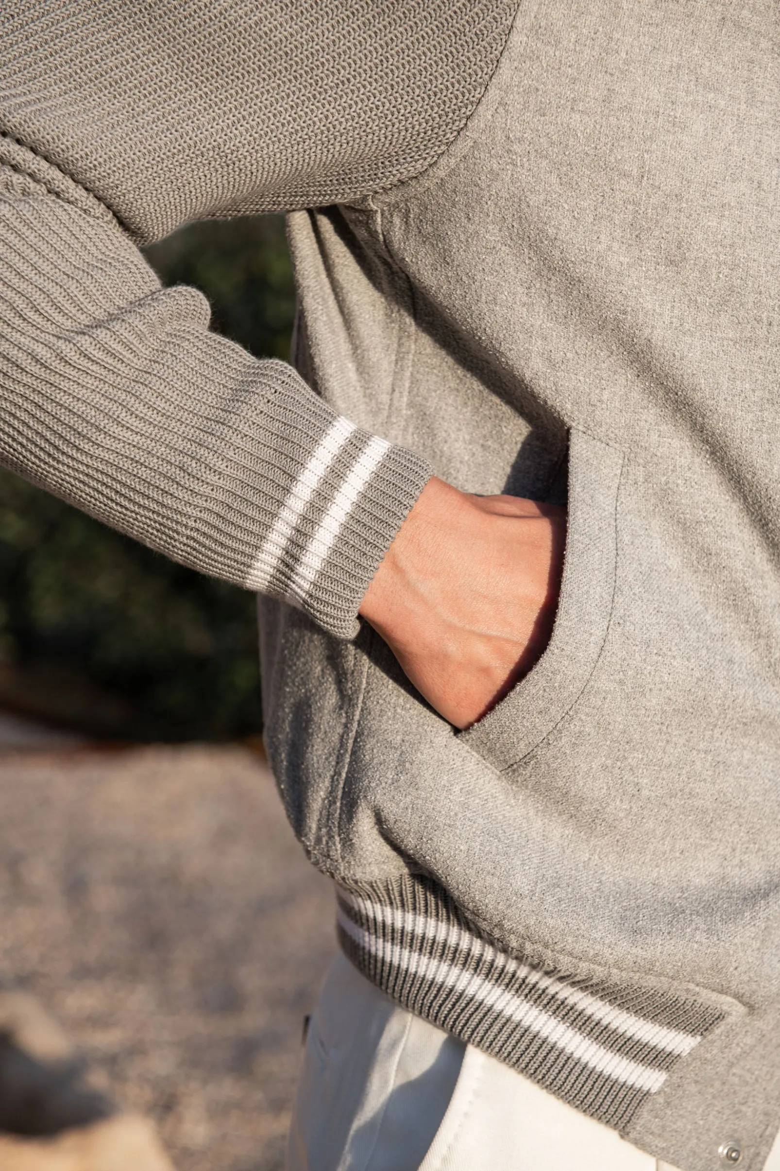 light_grey_college_jacket_2.webp Light grey college jacket – Made in Italy