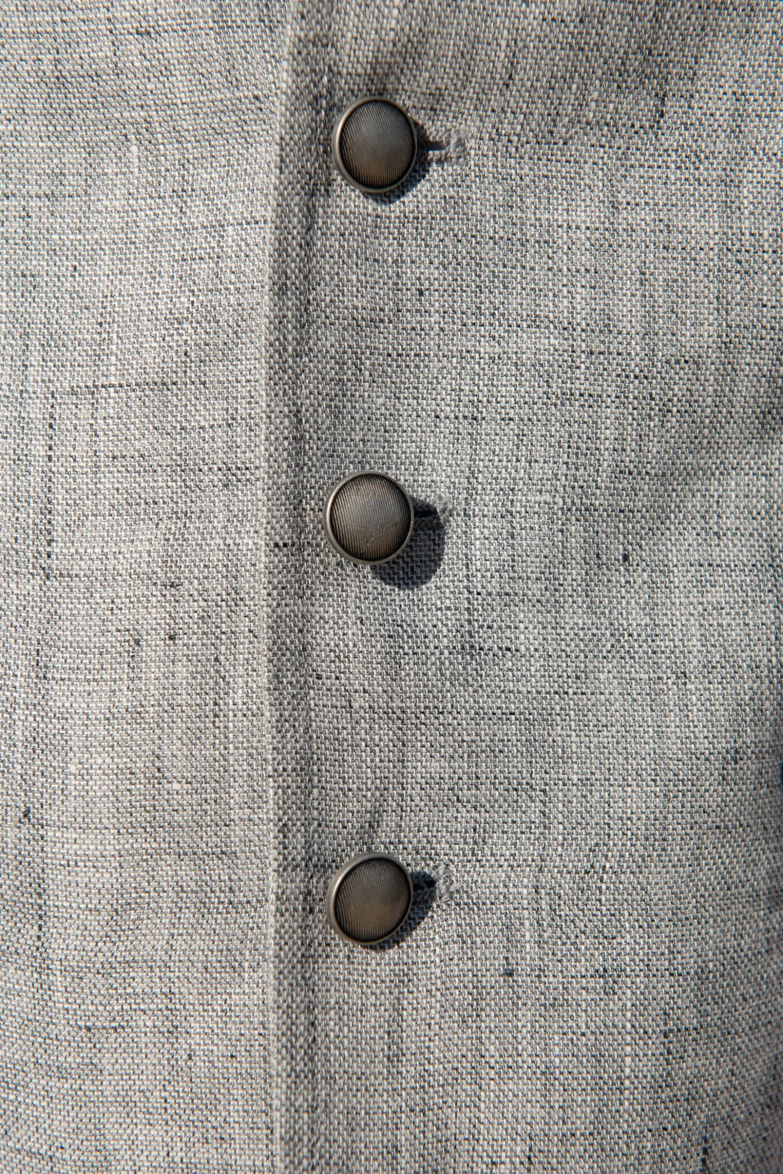 light_grey_linen_waistcoa_2.webp Light grey linen waistcoat - Made in Italy