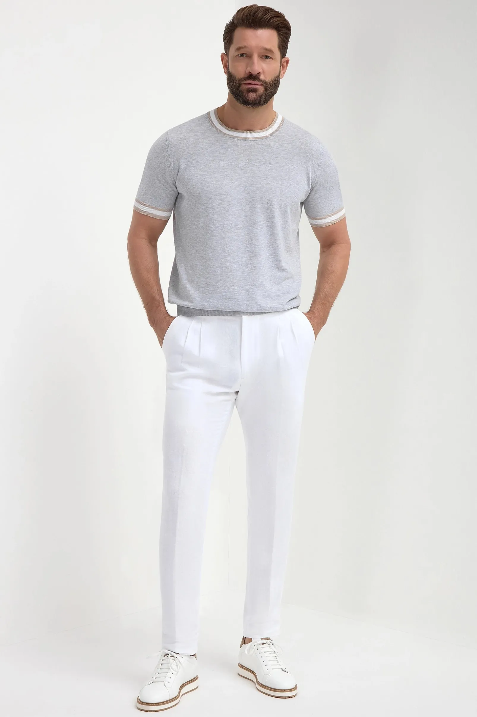 light_grey_striped_collar_2.webp Light grey striped collar detail knitted t-shirt - Made in Italy