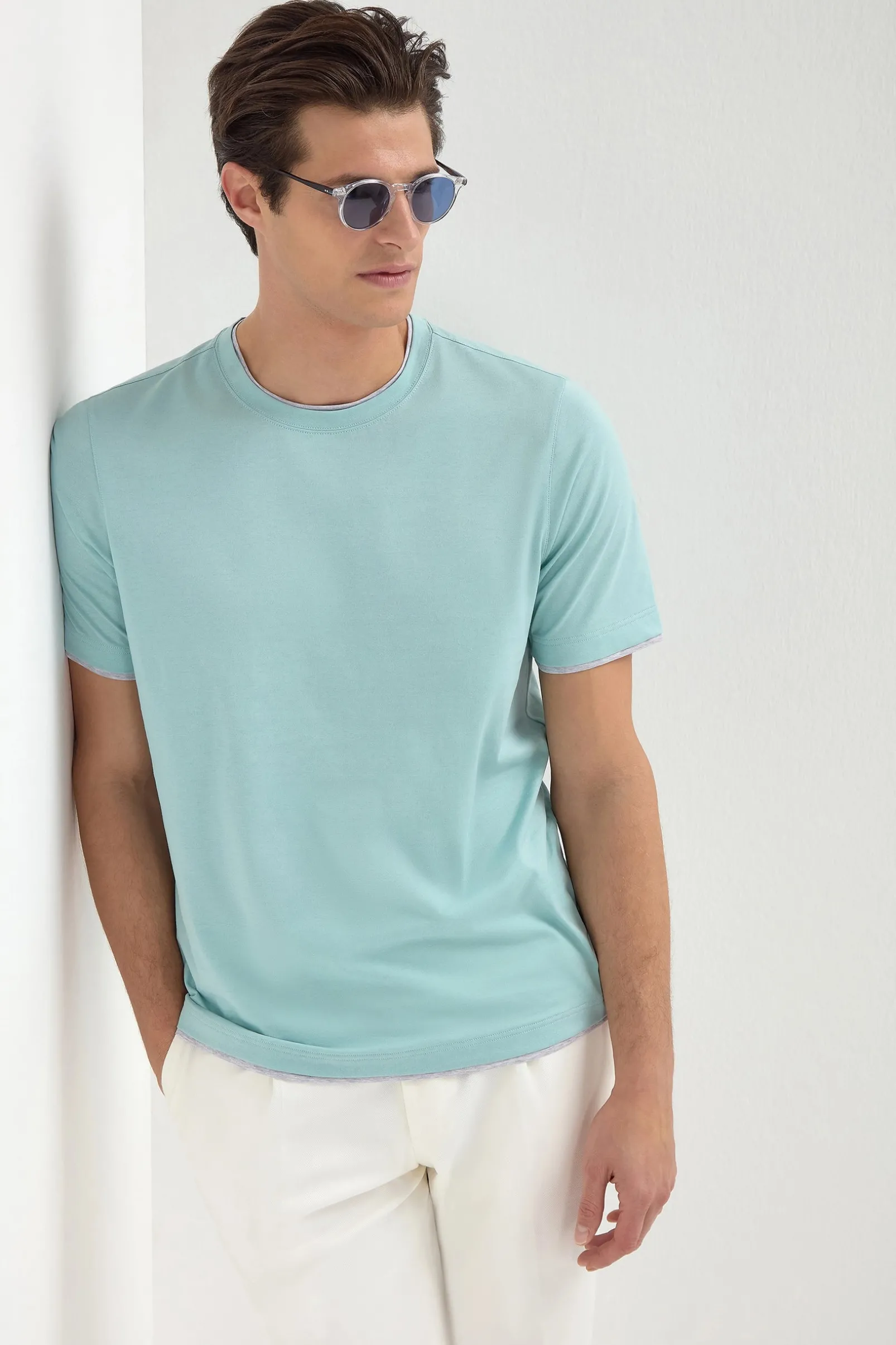 mint_cotton_tshirt_with_c_0.webp Mint cotton t-shirt with collar detail - Made in Italy