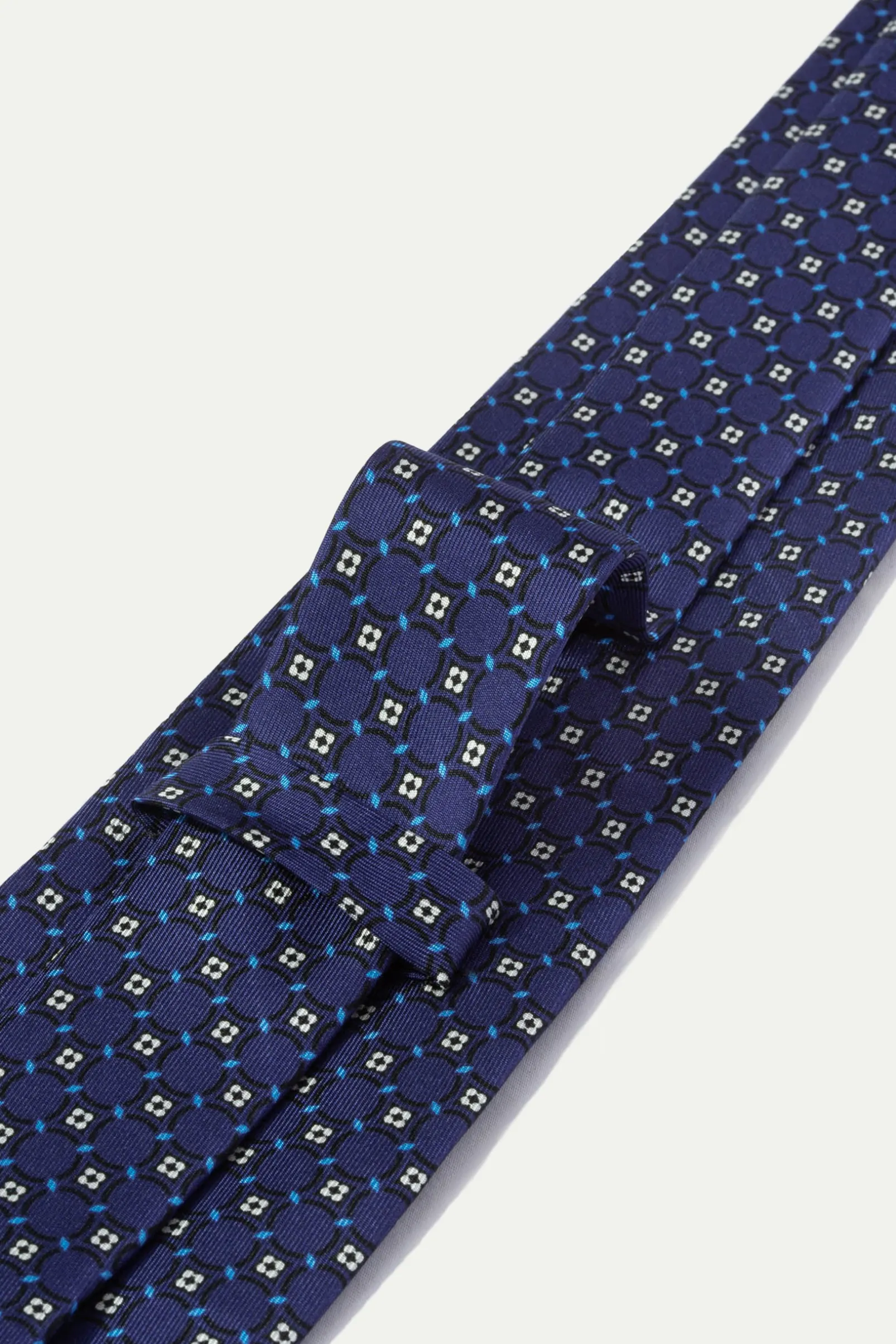 navy_fancy_printed_silk_t_2.webp Navy fancy printed silk tie - Made In Italy