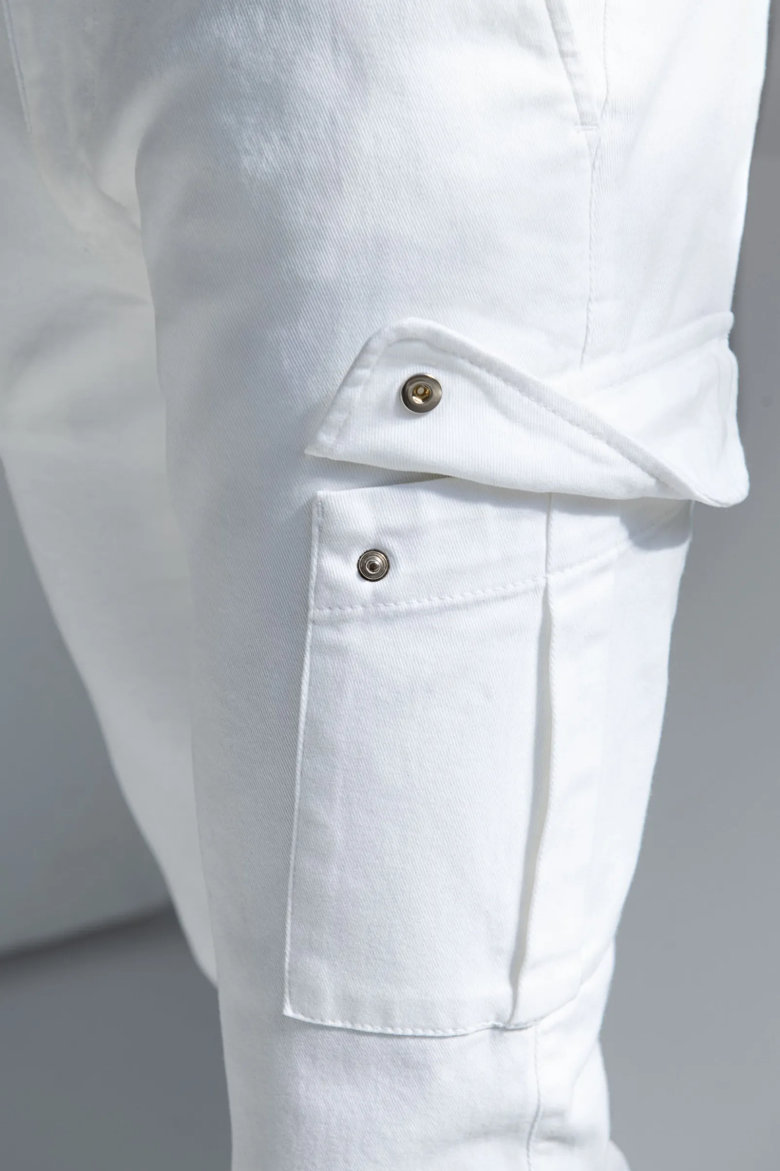 offwhite_stretch_canvas_c_4.webp Off-white stretch canvas cargo - Made in Italy