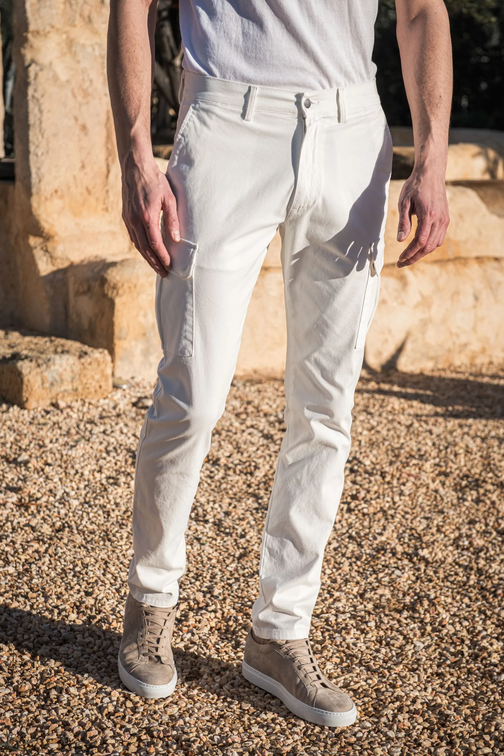 offwhite_stretch_cotton_c_0.webp Off-white stretch cotton cargo - Made in Italy