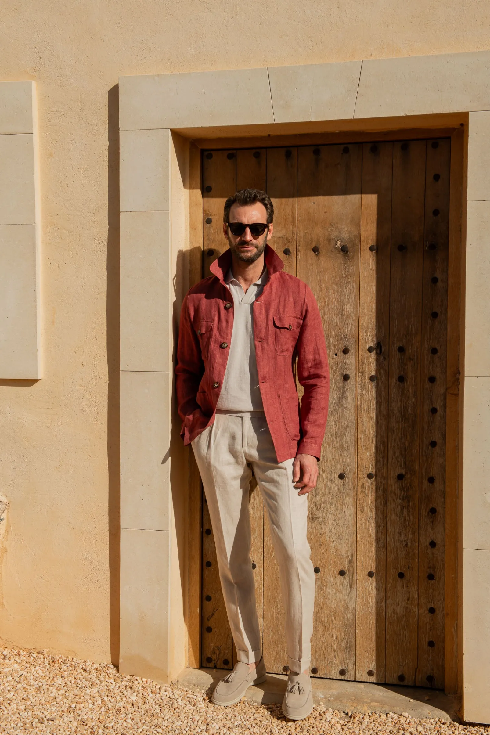 red_herringbone_linen_saf_2.webp Red herringbone linen safari jacket – Made in Italy