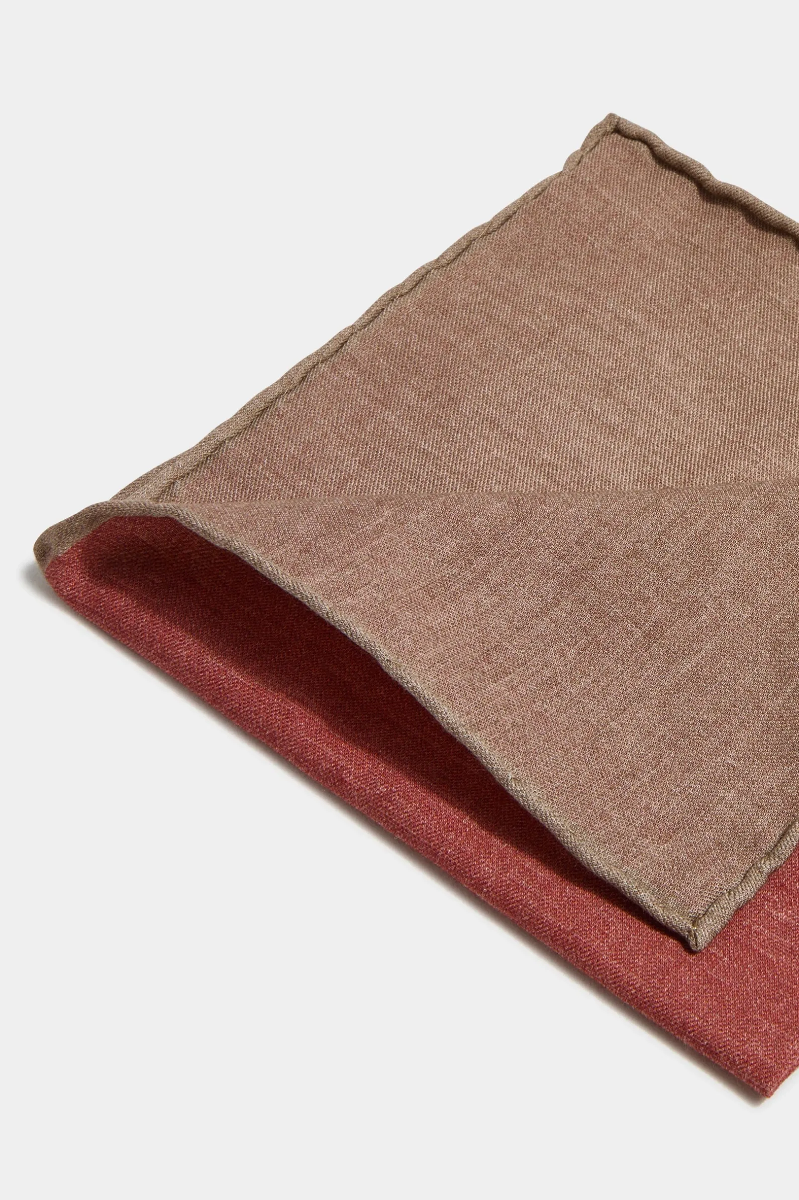 rusty_reversible_pocket_s_2.webp Rusty reversible pocket square - Made in Italy
