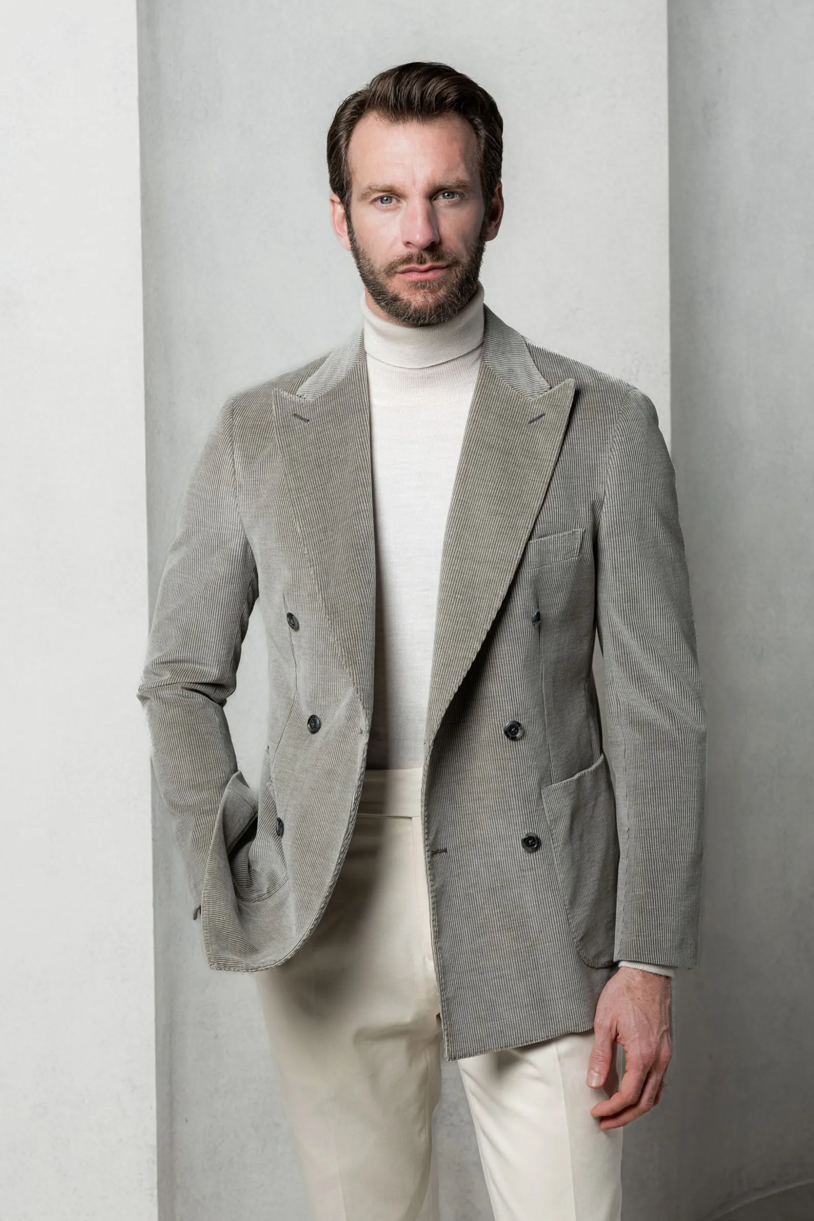 sage_corduroy_double_brea_0.webp Sage corduroy double breasted jacket - Made in Italy
