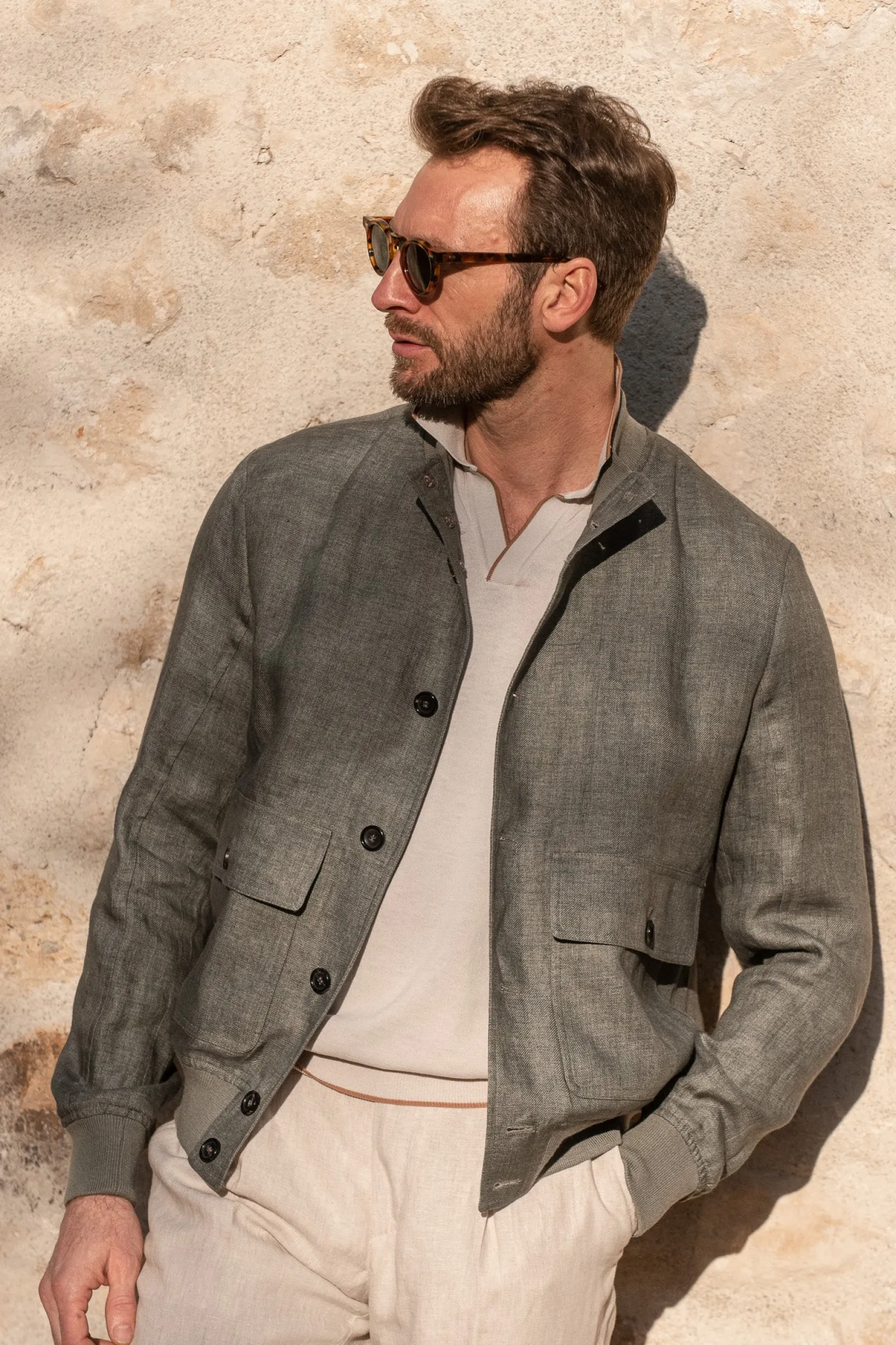 sage_linen_bomber_jacket__2.webp Sage linen bomber jacket – Made in Italy