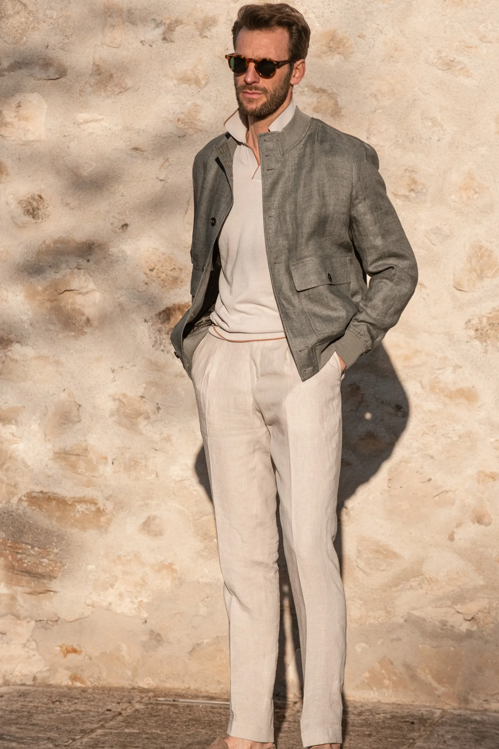 sage_linen_bomber_jacket__3.webp Sage linen bomber jacket – Made in Italy