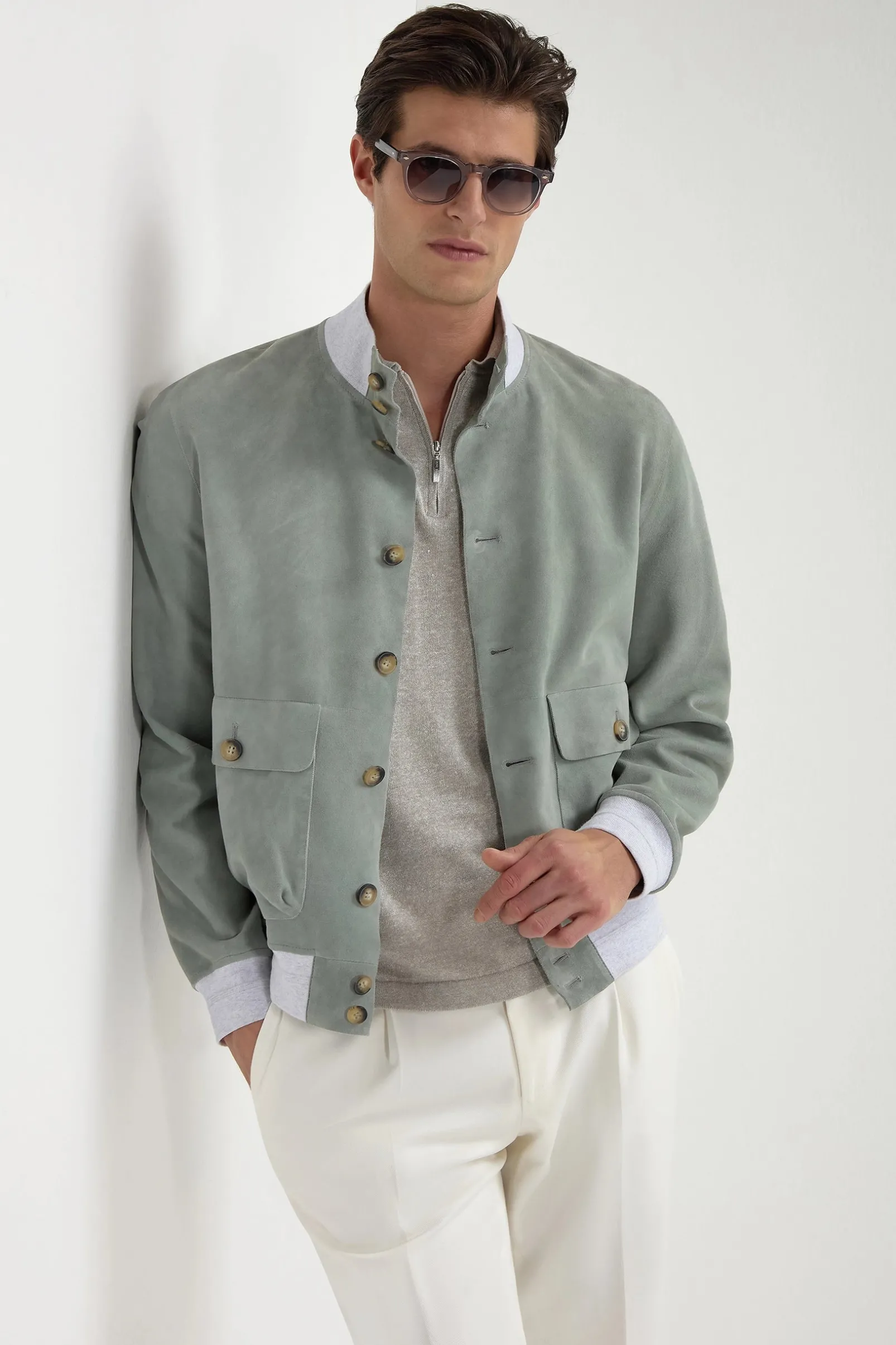 sage_suede_bomber__made_i_0.webp Sage suede bomber – Made in Italy