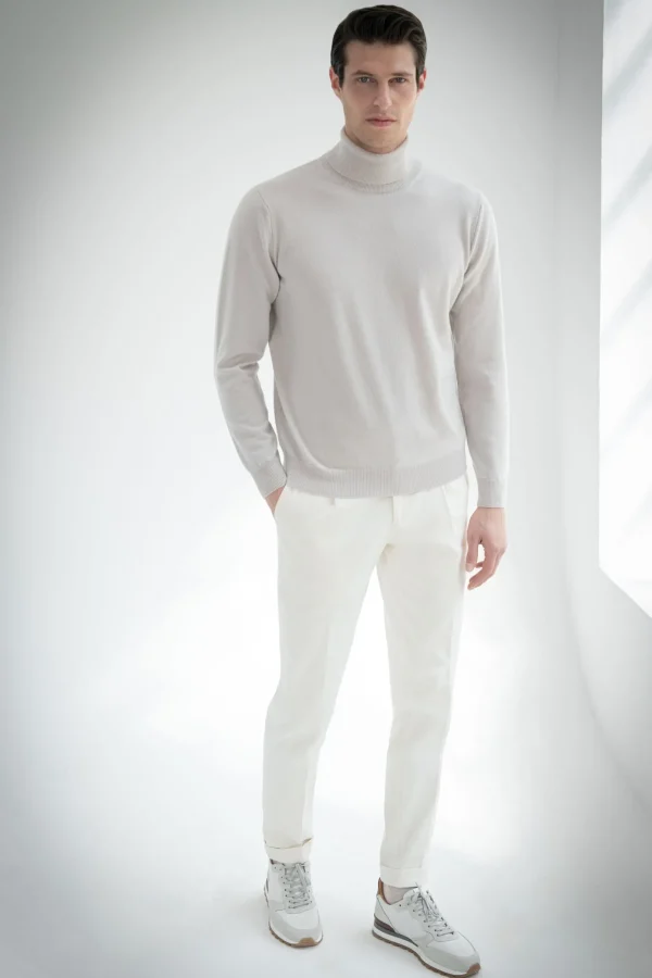 Sand cashmere turtleneck - Made in italy