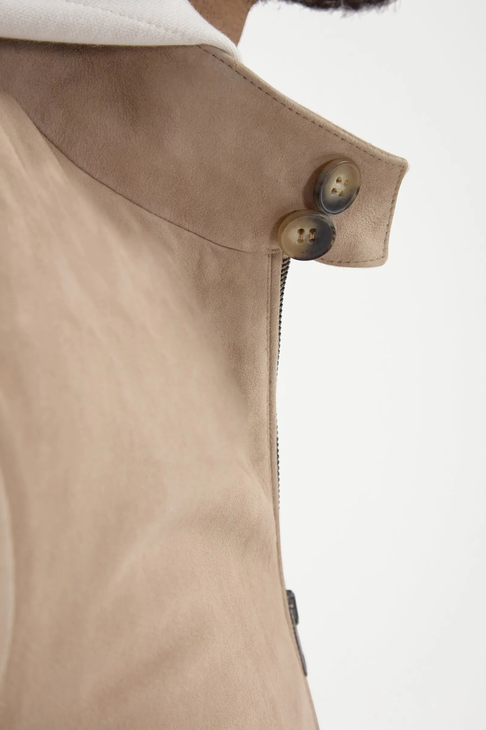 sand_suede_jacket__made_i_1.webp Sand suede jacket – Made in Italy
