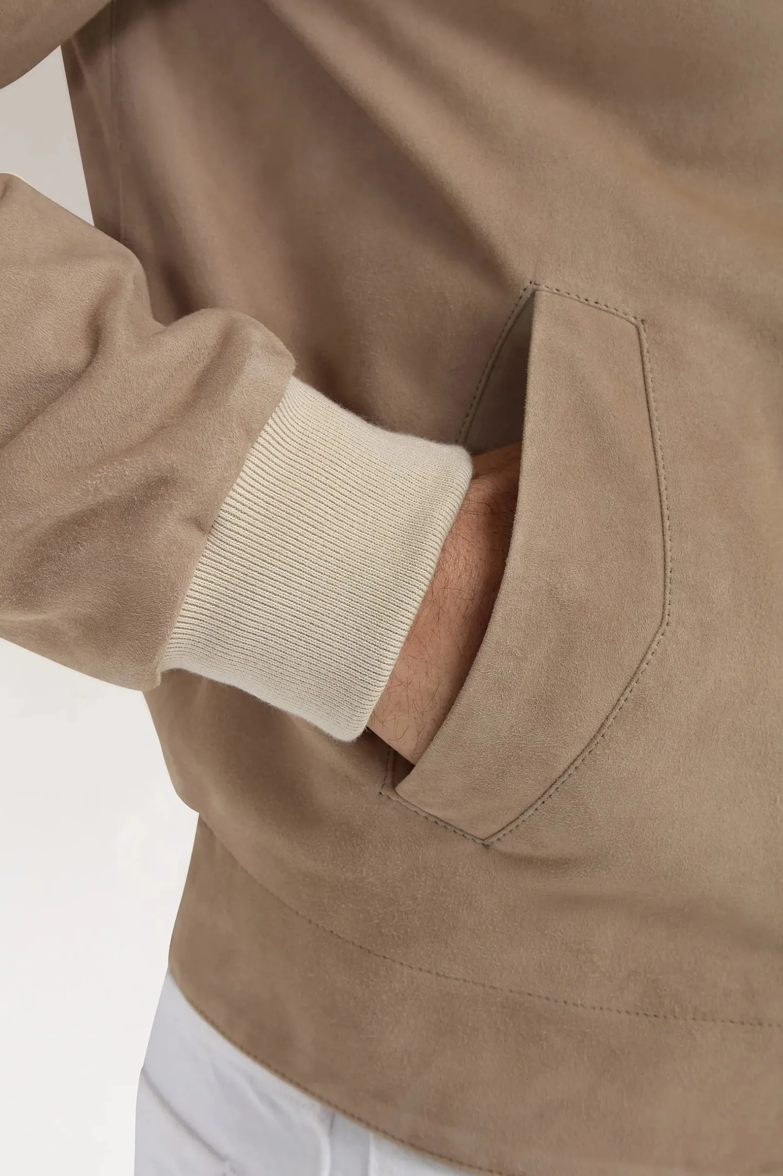 sand_suede_jacket__made_i_2.webp Sand suede jacket – Made in Italy